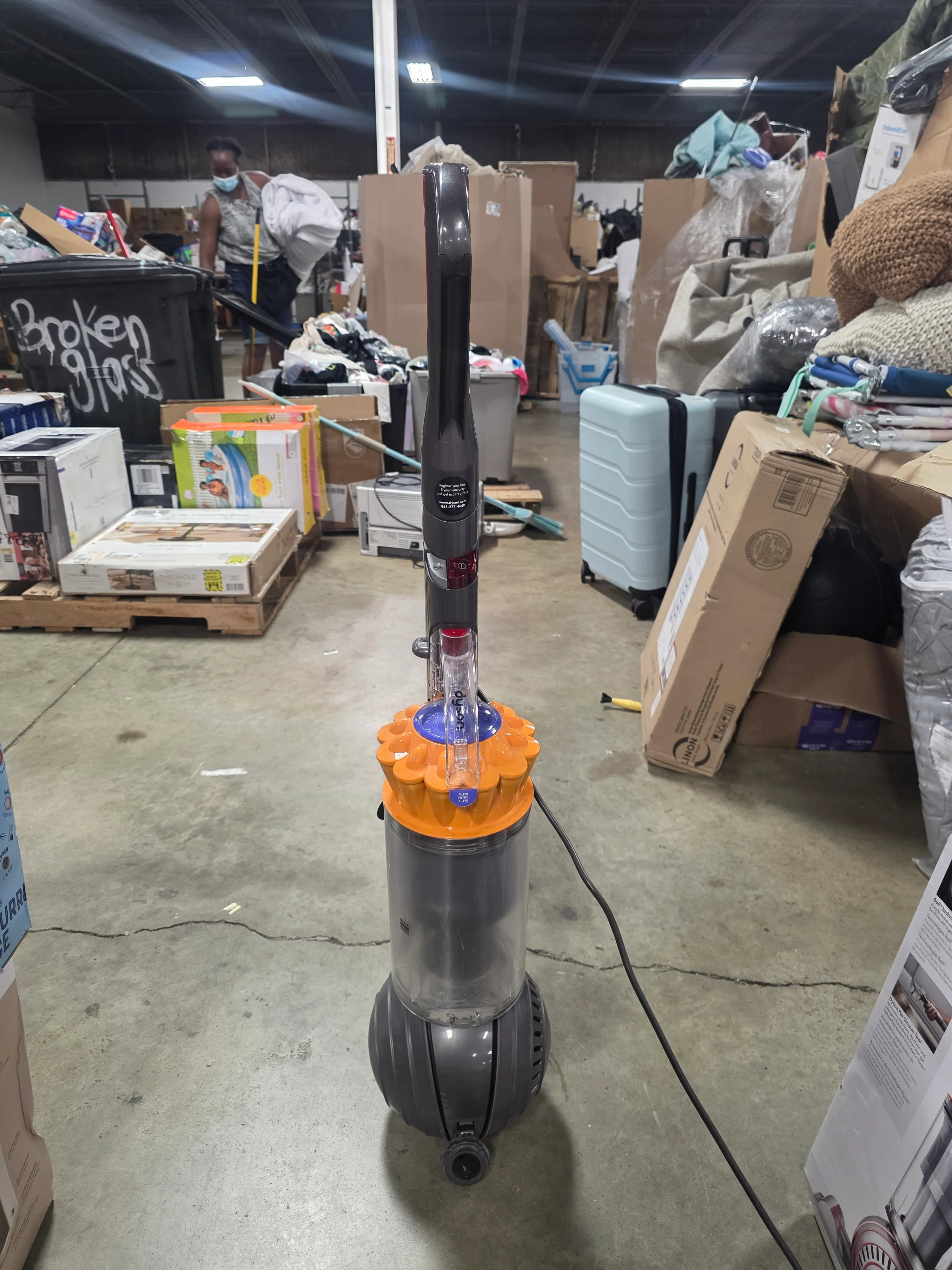 Ball Animal 3 Extra Upright Vacuum: Bagless Multi-Surface Cleaner, Final Cut - Image 8