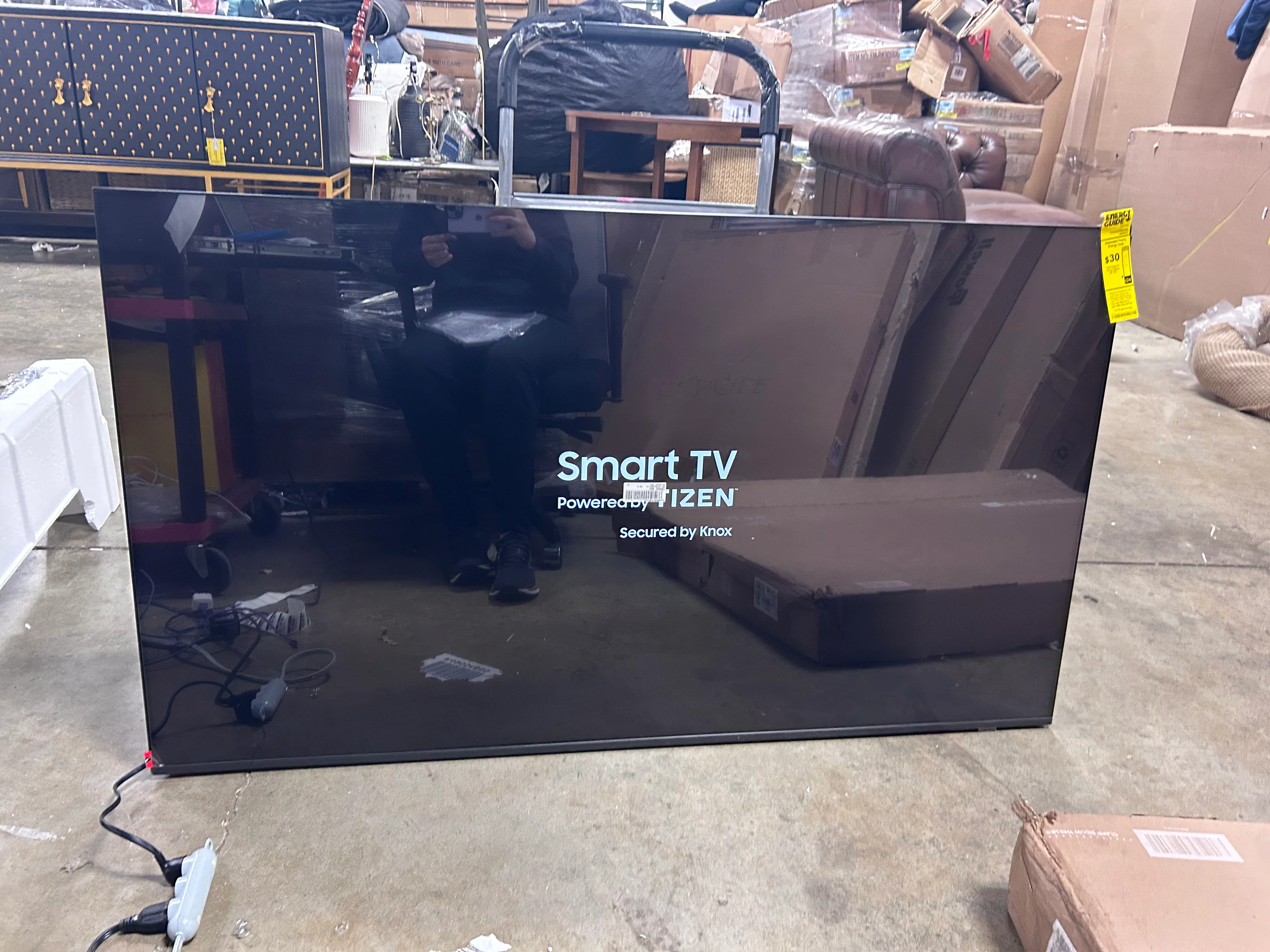 Pro TV | Commercial | Easy Digital Signage Software | 4K | HDMI | USB |Tuner | Speakers | 250 nits, Black - Image 7