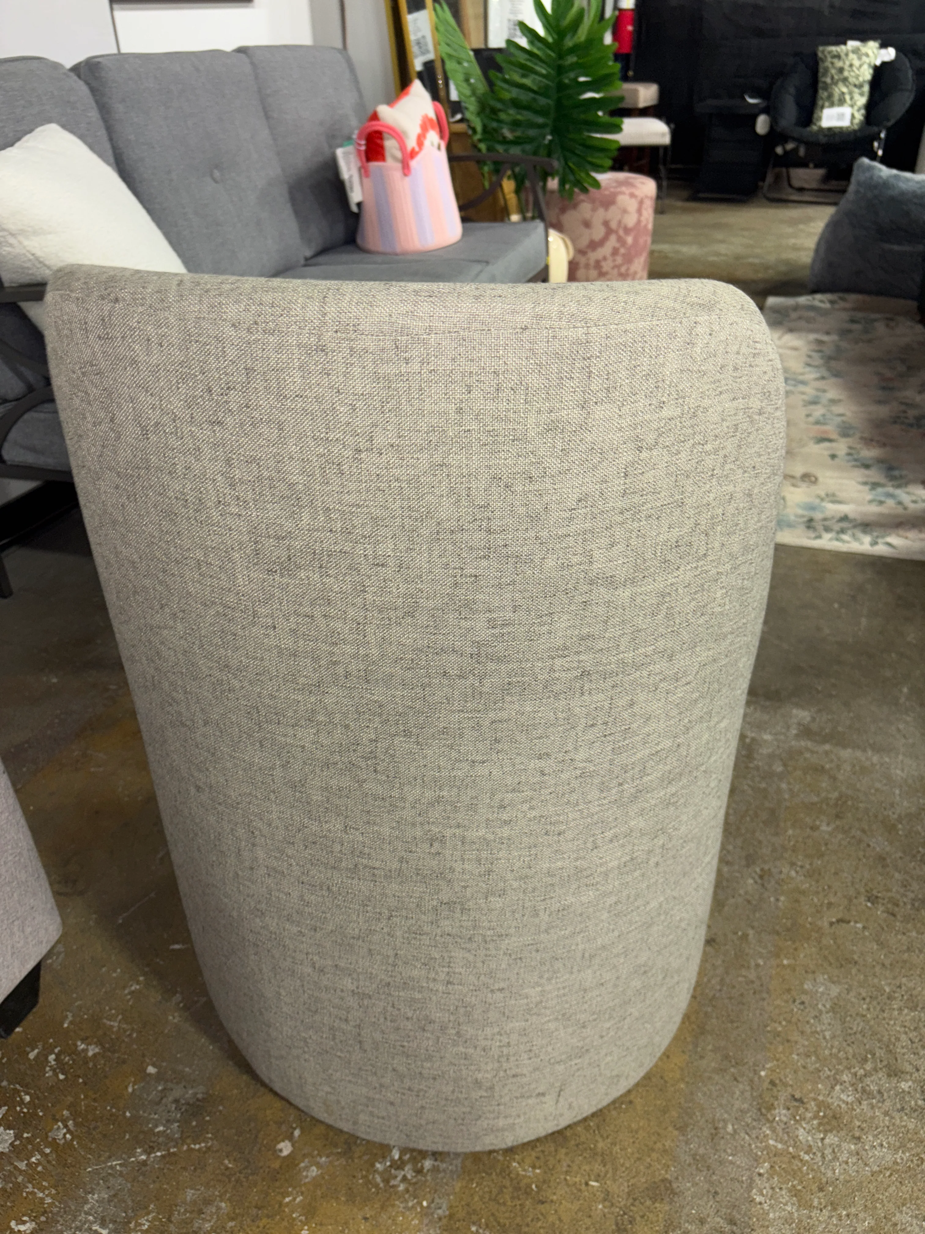 Begonia Dining Chair SHOWROOM ITEM - Image 4