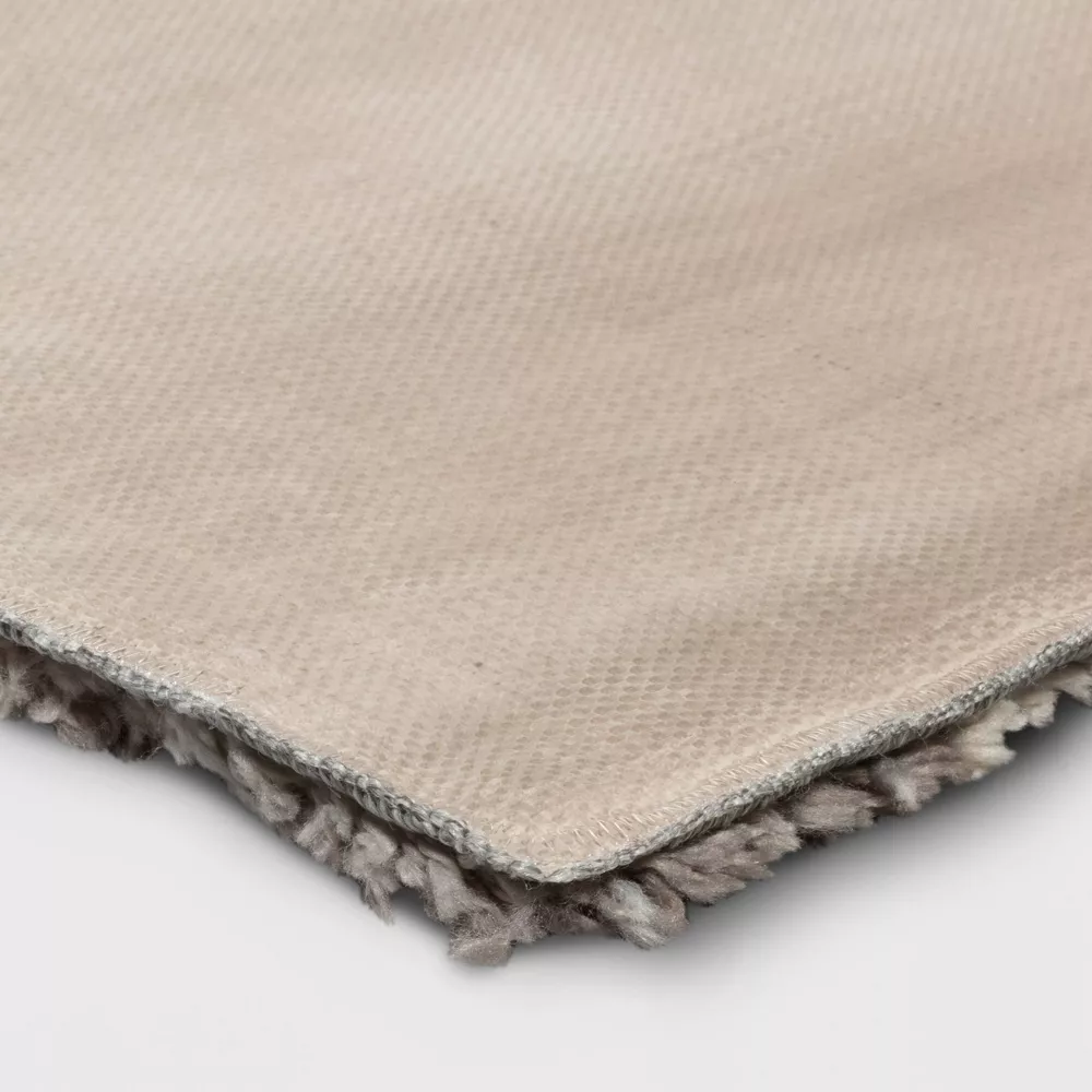 Broken Grid Shag Area Rug 5'x7' - Image 4