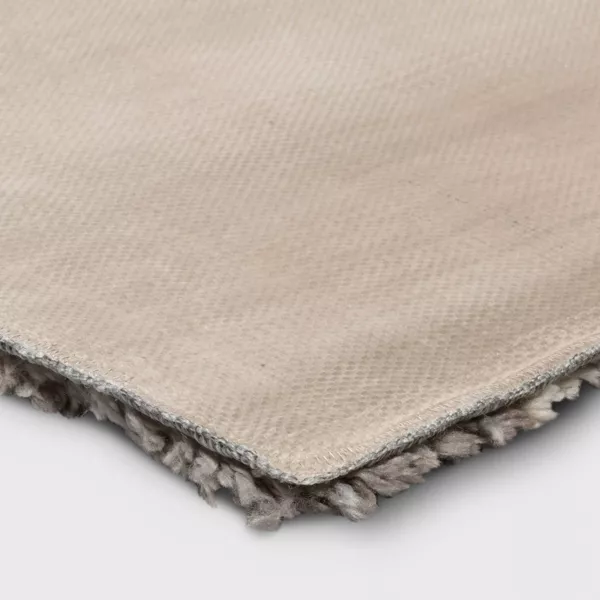 Broken Grid Shag Area Rug 5'x7' - Image 2