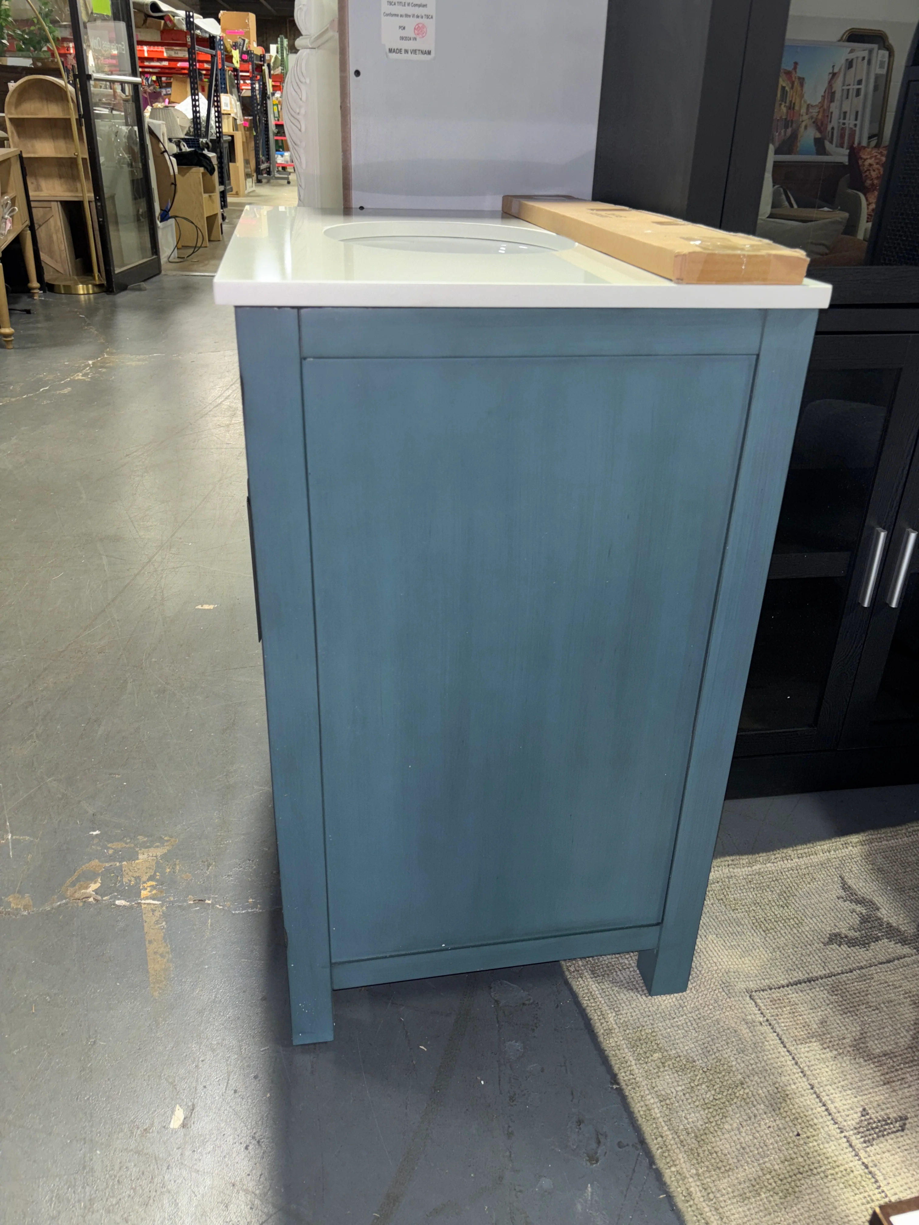 Casandra 29.88'' Single Bathroom Vanity with Marble Top SHOWROOM ITEM - Image 3