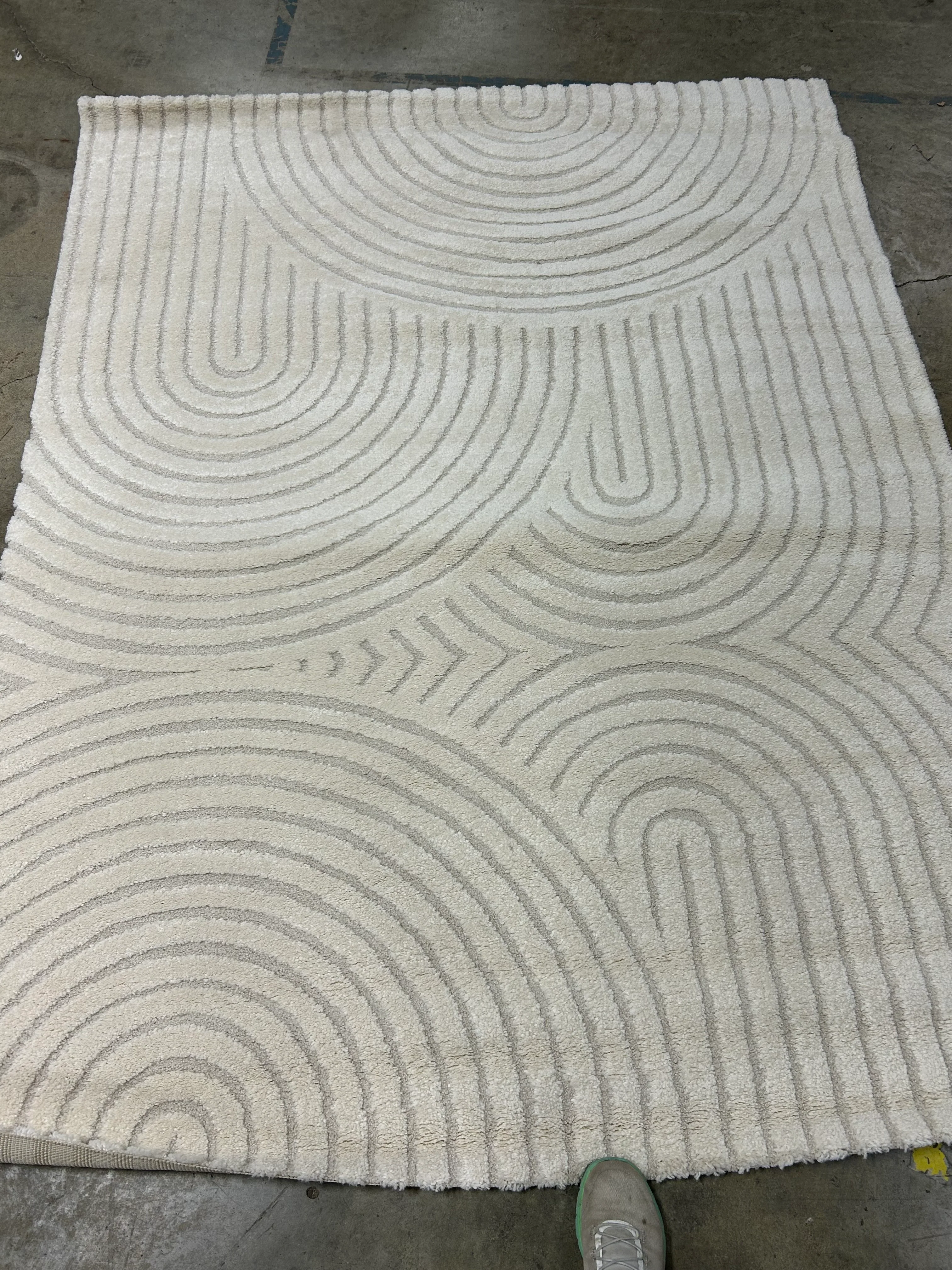 Caserio Modern Geometric Area Rug, Cream, 5'3"x6'11" - Image 6