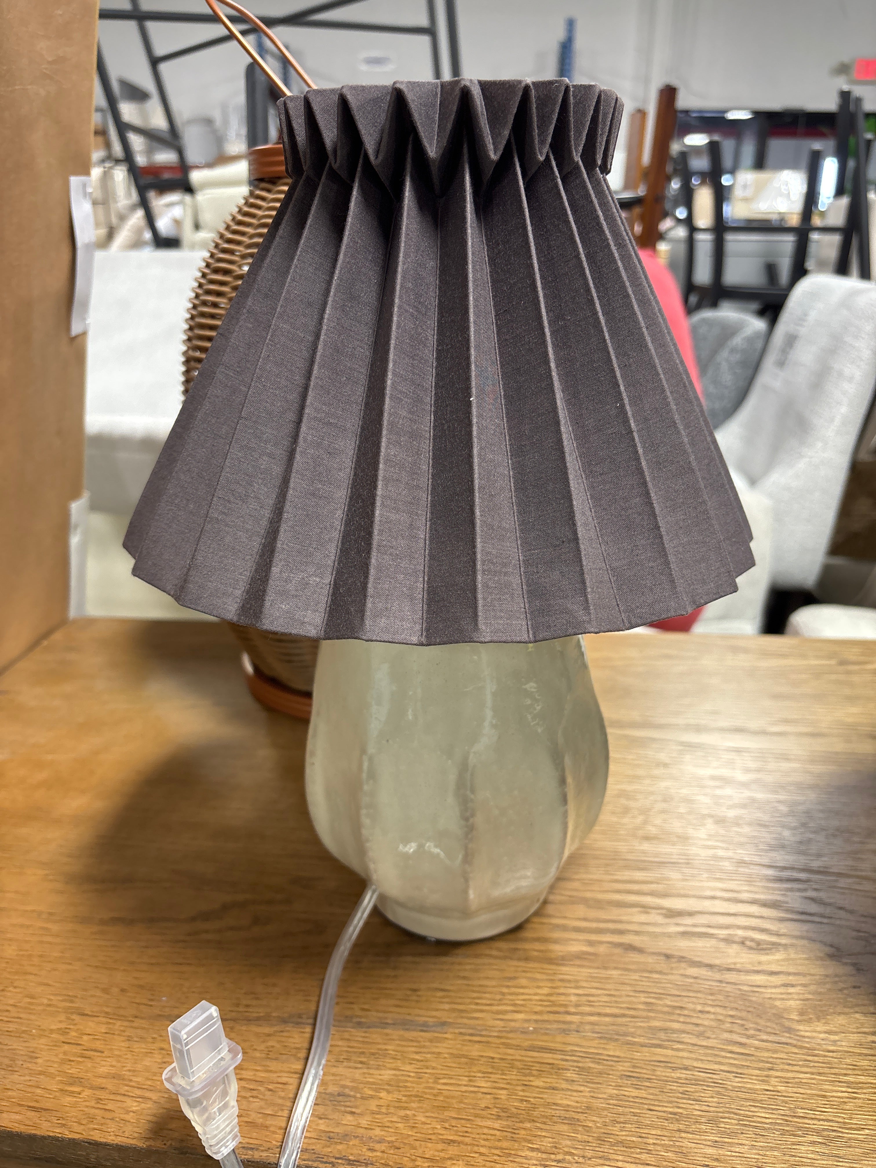Ceramic with Brown Knife Pleat Shade Accent Table Lamp SHOWROOM ITEM - Image 4