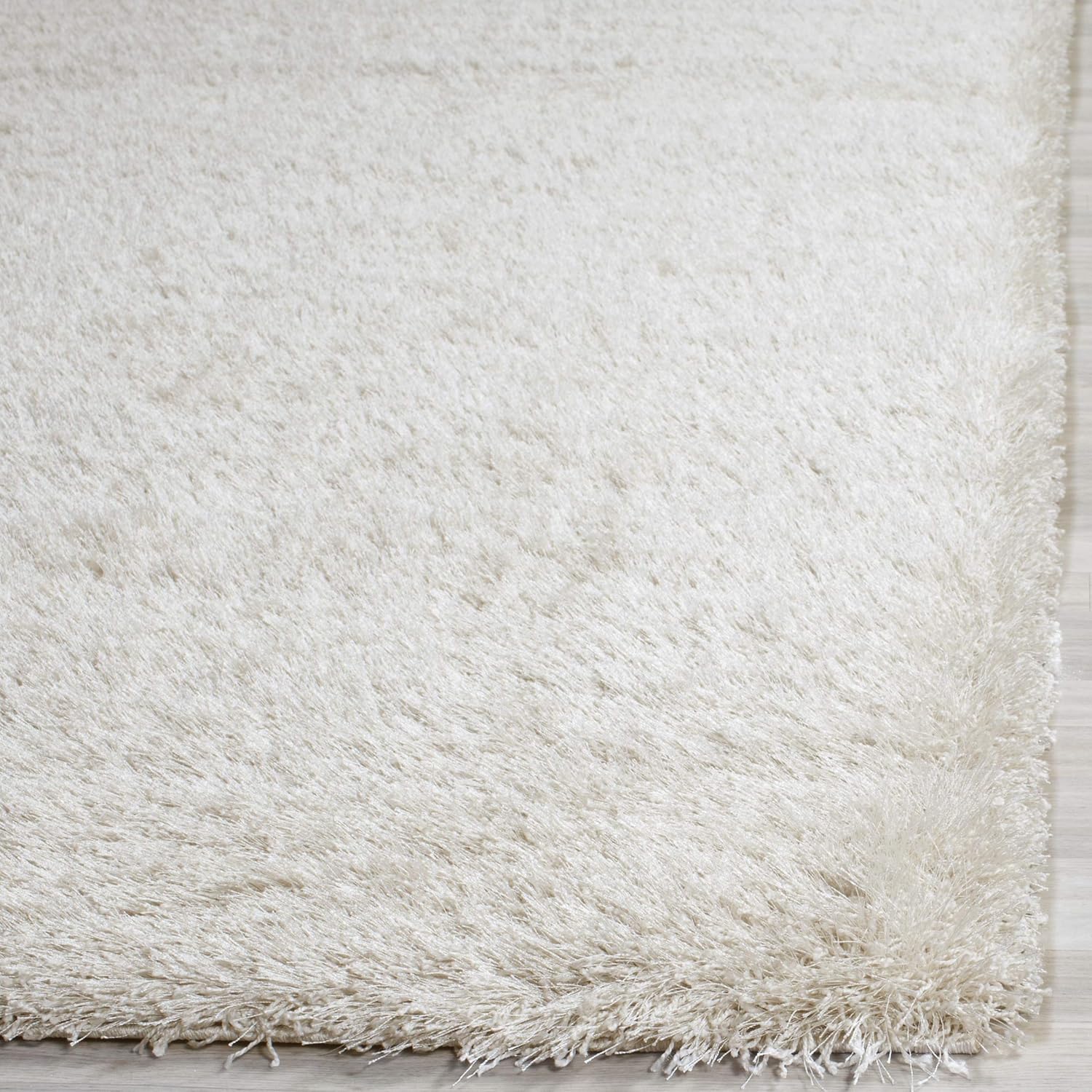 Charlotte Shag Collection Ivory Area Rug 5'1" x 7'6" - Image 5