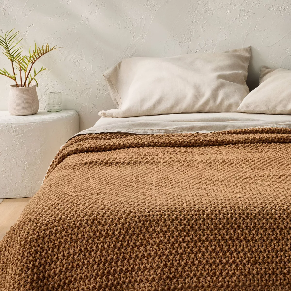 Chunky Knit Bed Blanket Full/Queen - Image 2