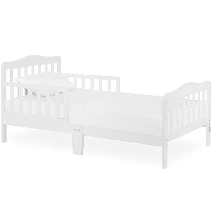 Classic Design Toddler Bed In White