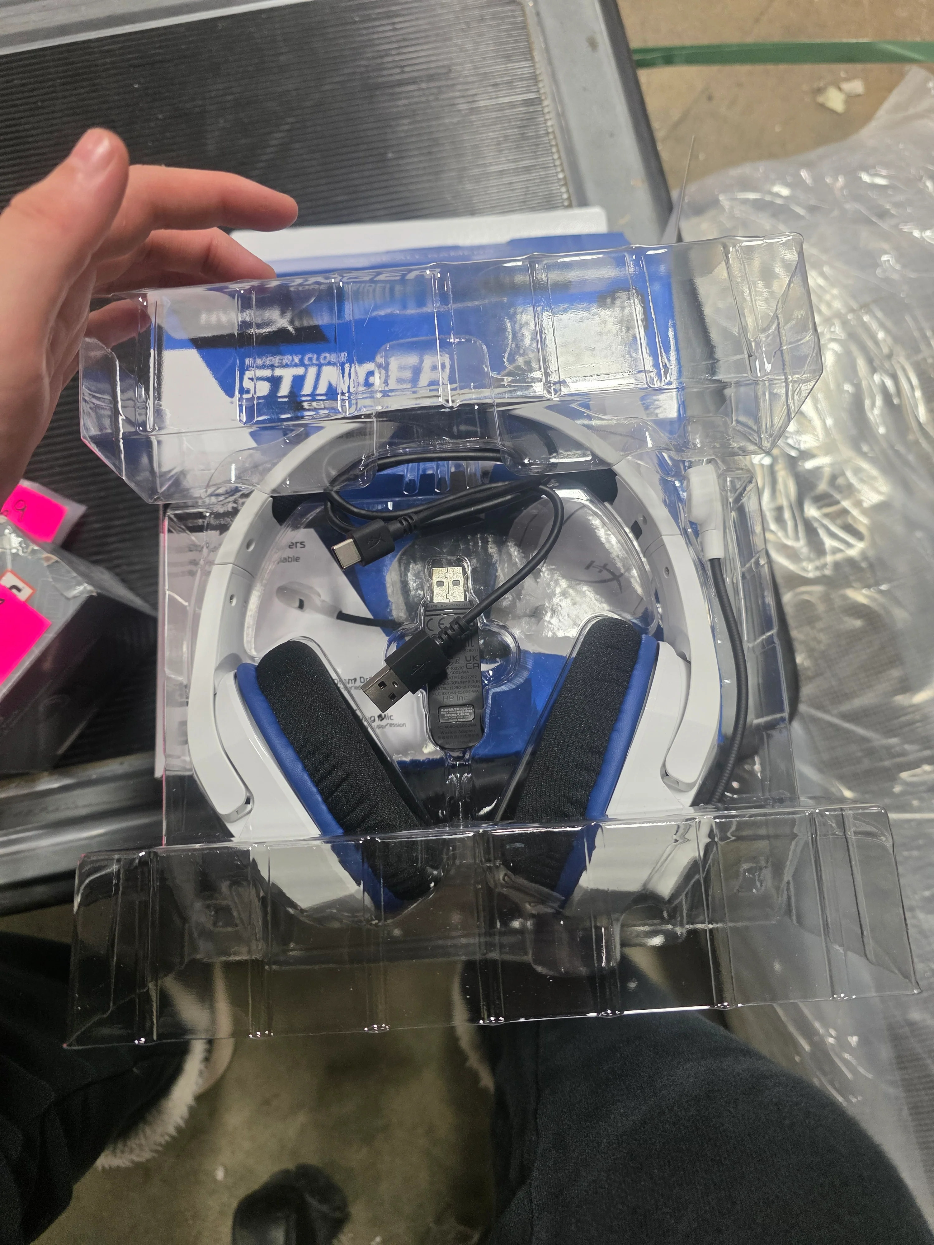 Cloud Stinger Core Wireless Gaming Headset for PC - Image 7