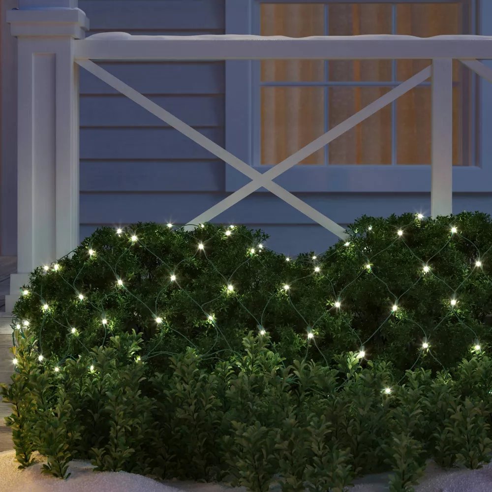 Concave LED Christmas Net String Lights with Green Wire - Image 4
