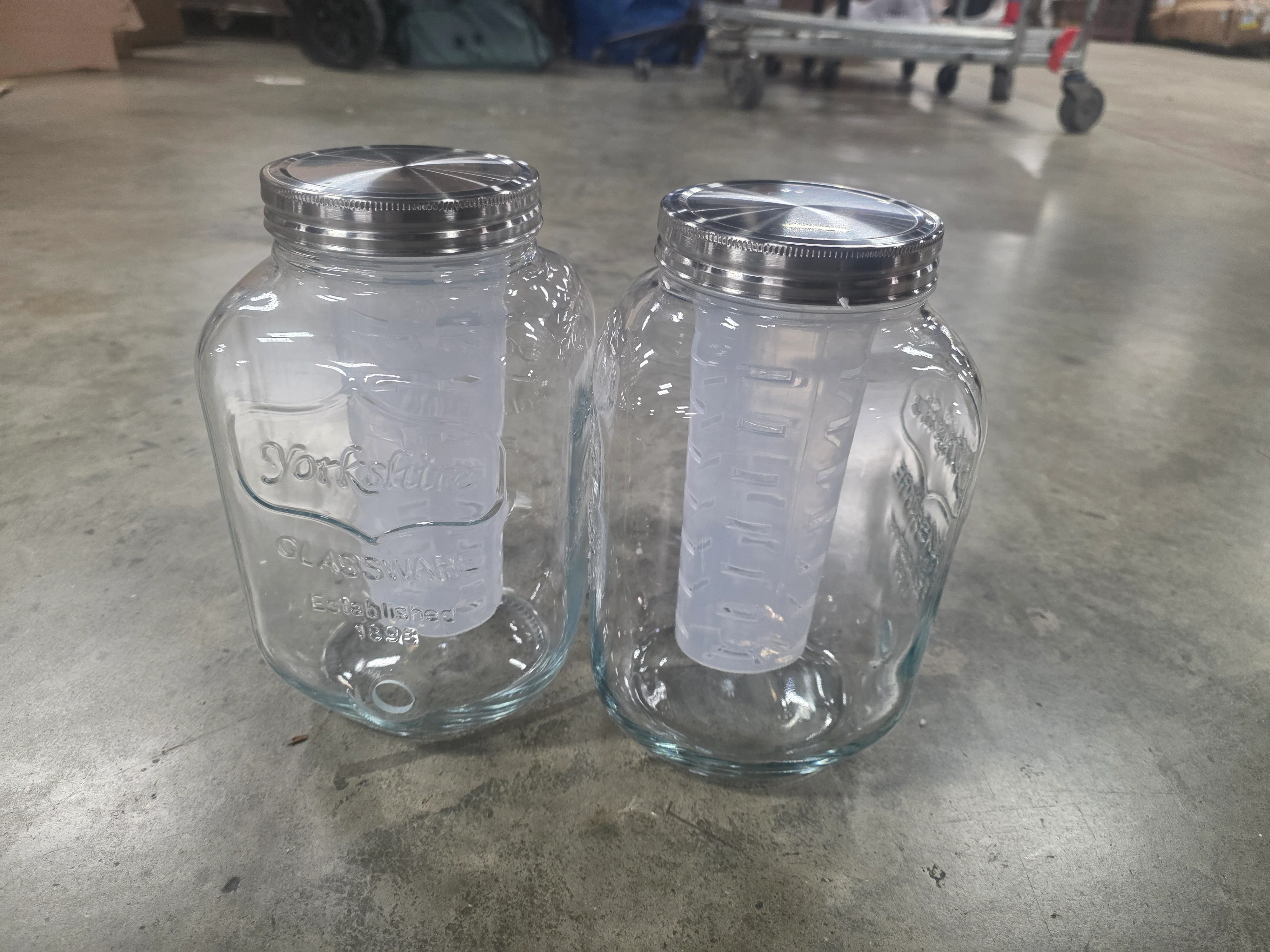 2 Pack Beverage Dispensers with Stand - Image 7