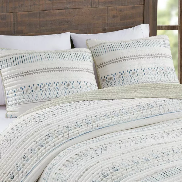 5pc Printed Seersucker Comforter with Throw Pillows Bedding Set - King/California King - Image 2