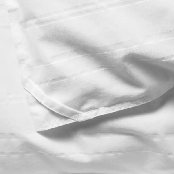 Premium Down Comforter Full/Queen - Image 4
