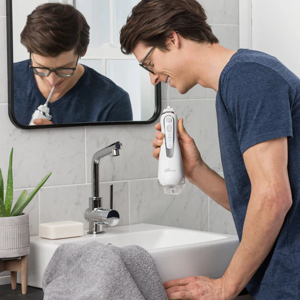 Cordless Advanced Water Flosser - Image 4