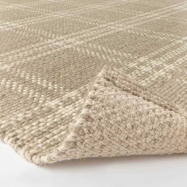 Cottonwood Handwoven Plaid Wool/Cotton Area Rug 5'x7' - Image 2