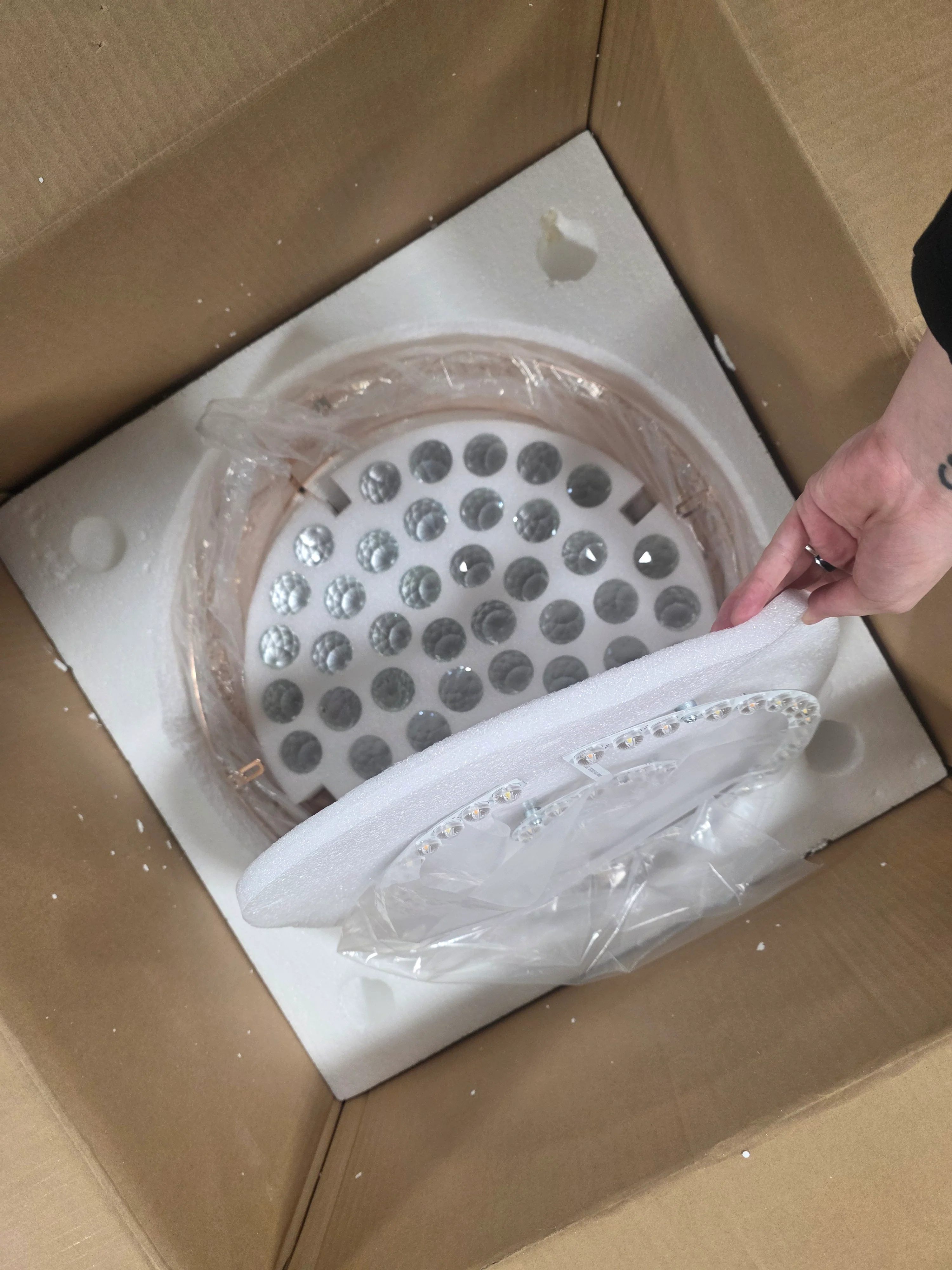 Retractable Crystal Chandelier Fan With Remote Control 3 Color 3 Speed Change - Image 7
