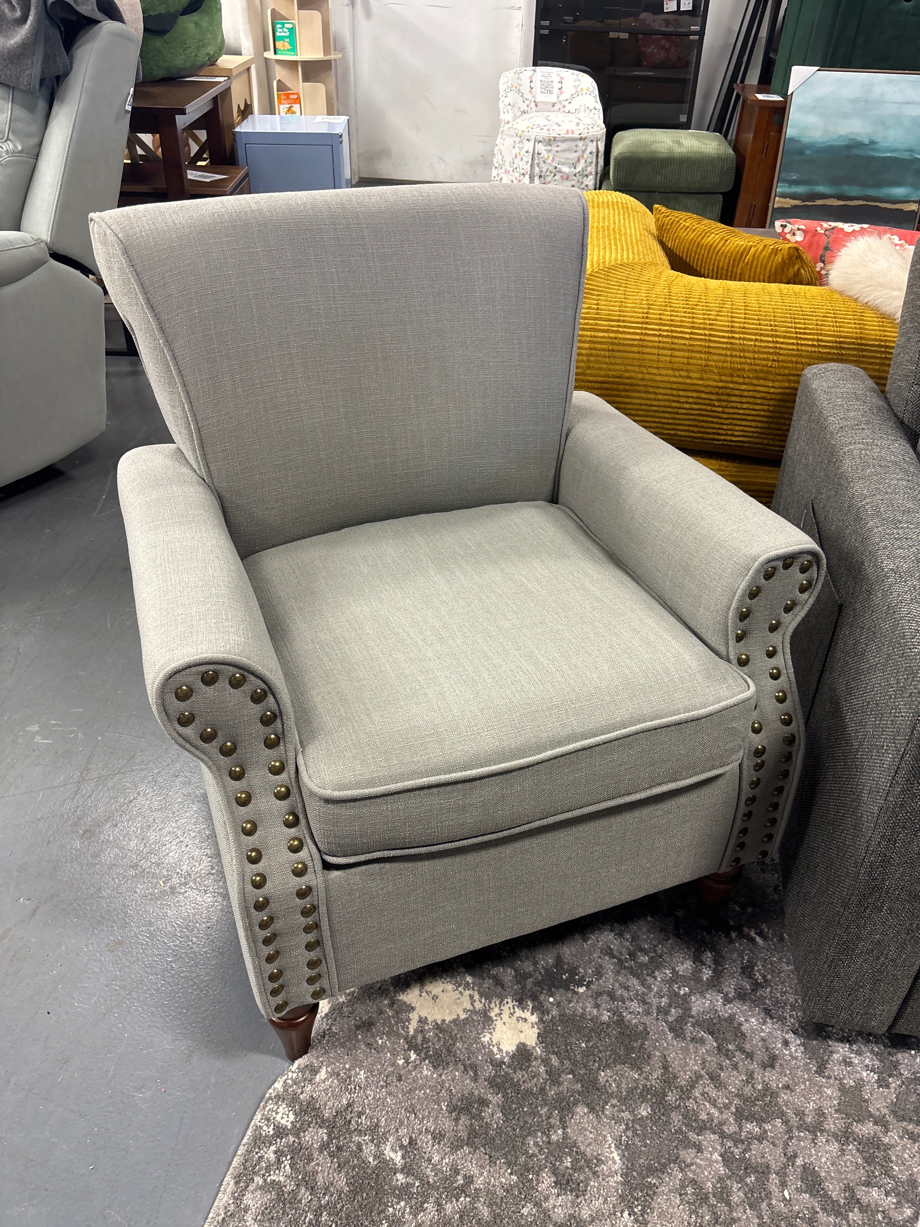 Cythnus Armchair - Gray SHOWROOM ITEM - Image 2