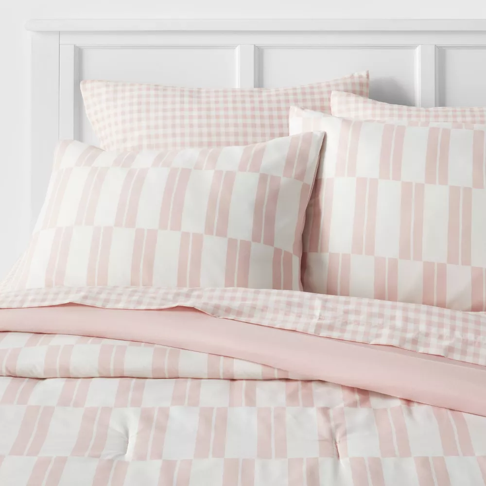 Dash Stripe Printed Microfiber Reversible Comforter & Sheets Set Ivory/Light Pink
