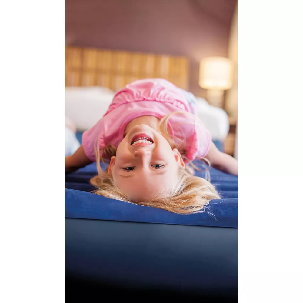 Durabeam Queen Size Air Mattress - Image 5