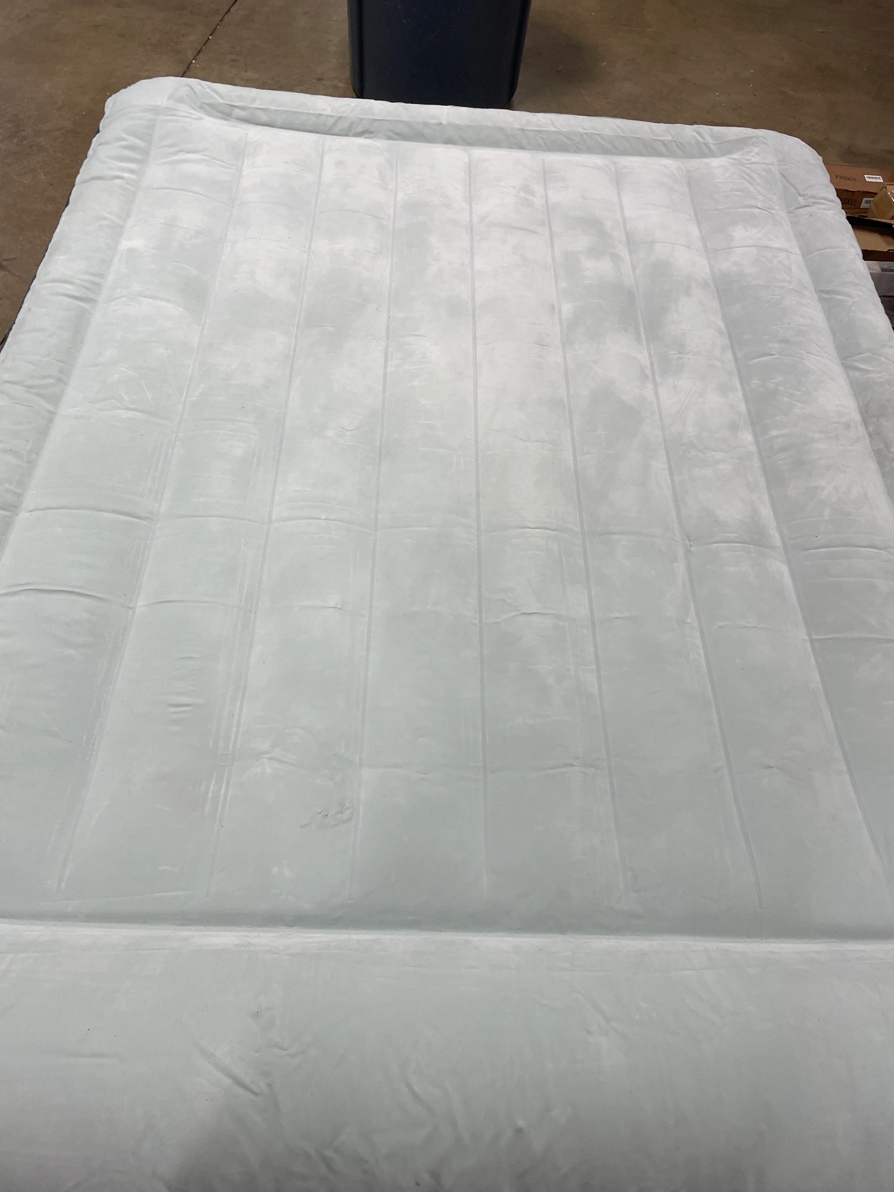 Elevated Pillow Rest Queen Air Mattress with Internal Pump - Off-White/Blue - Image 8