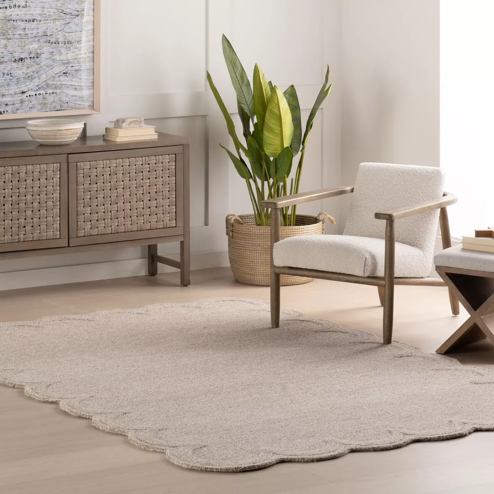 Elira Solid Bordered Indoor Area Rug, 5' x 8', Mauve - Image 5