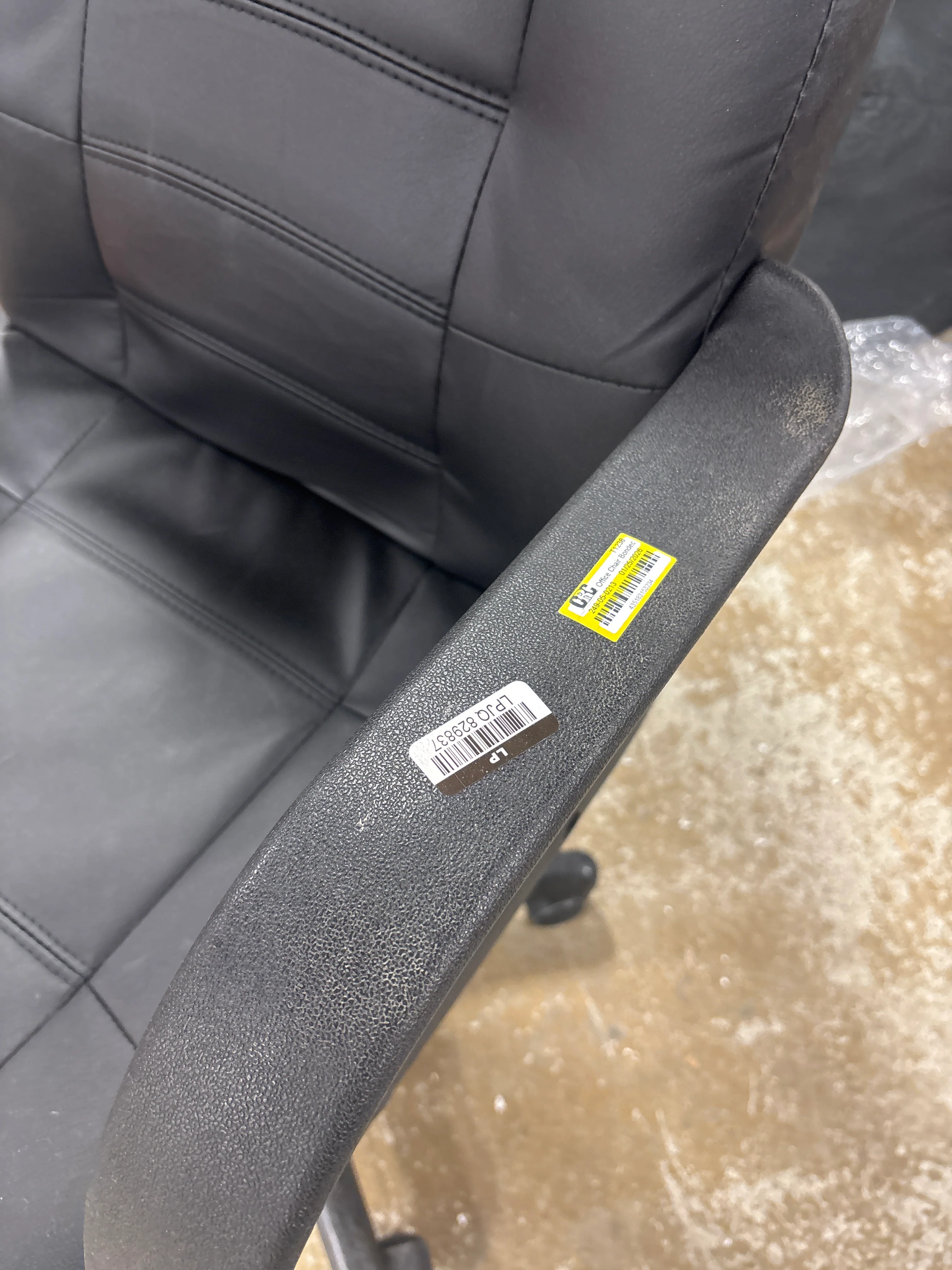 Ergonomic Office Chair Bonded Leather Black SHOWROOM ITEM - Image 6