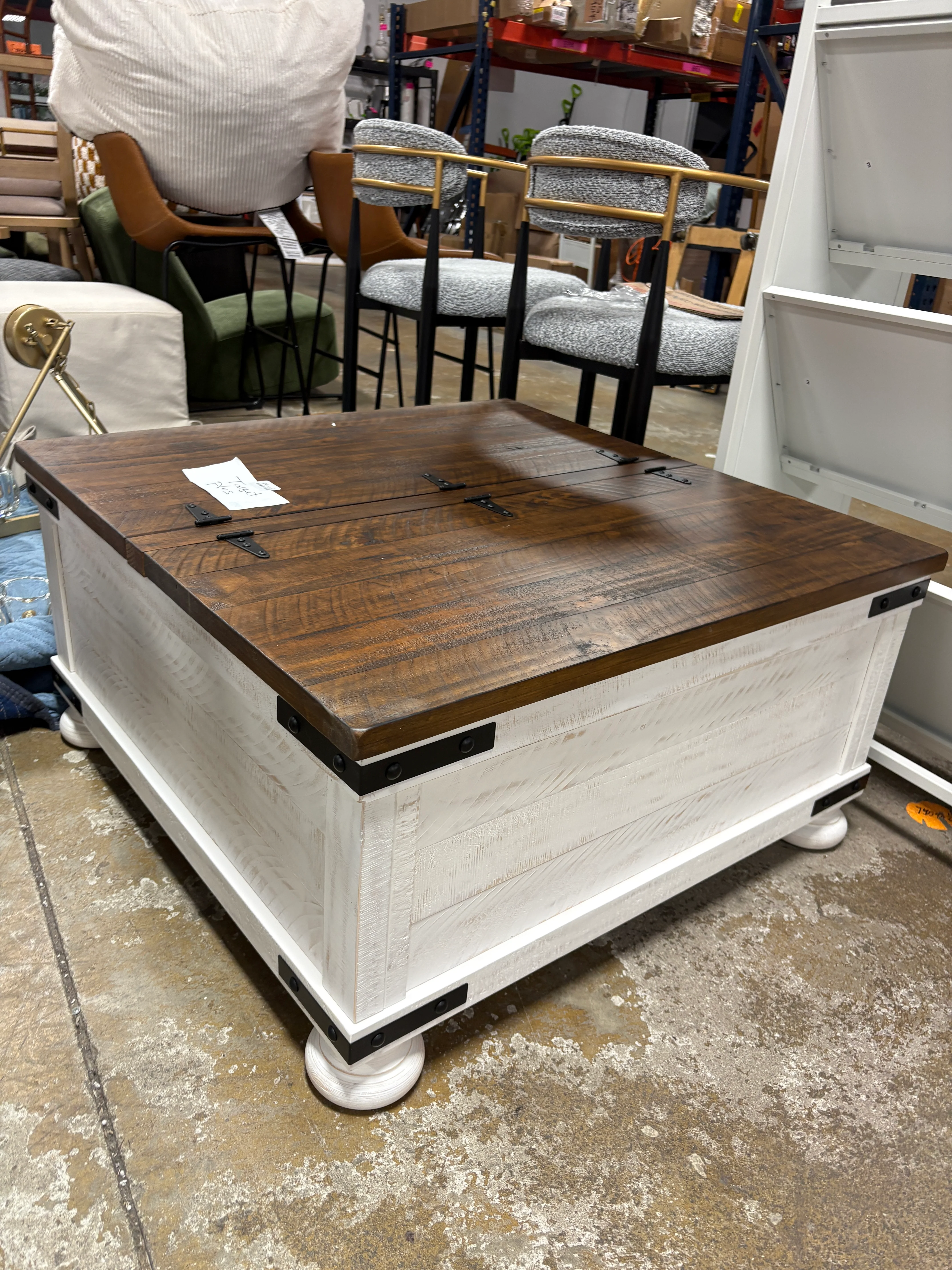 Etha Single Coffee Table SHOWROOM ITEM - Image 2