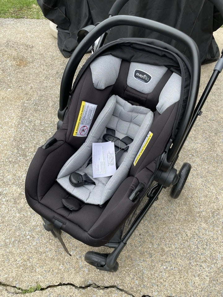 Pivot Modular Travel System Black - Image 3
