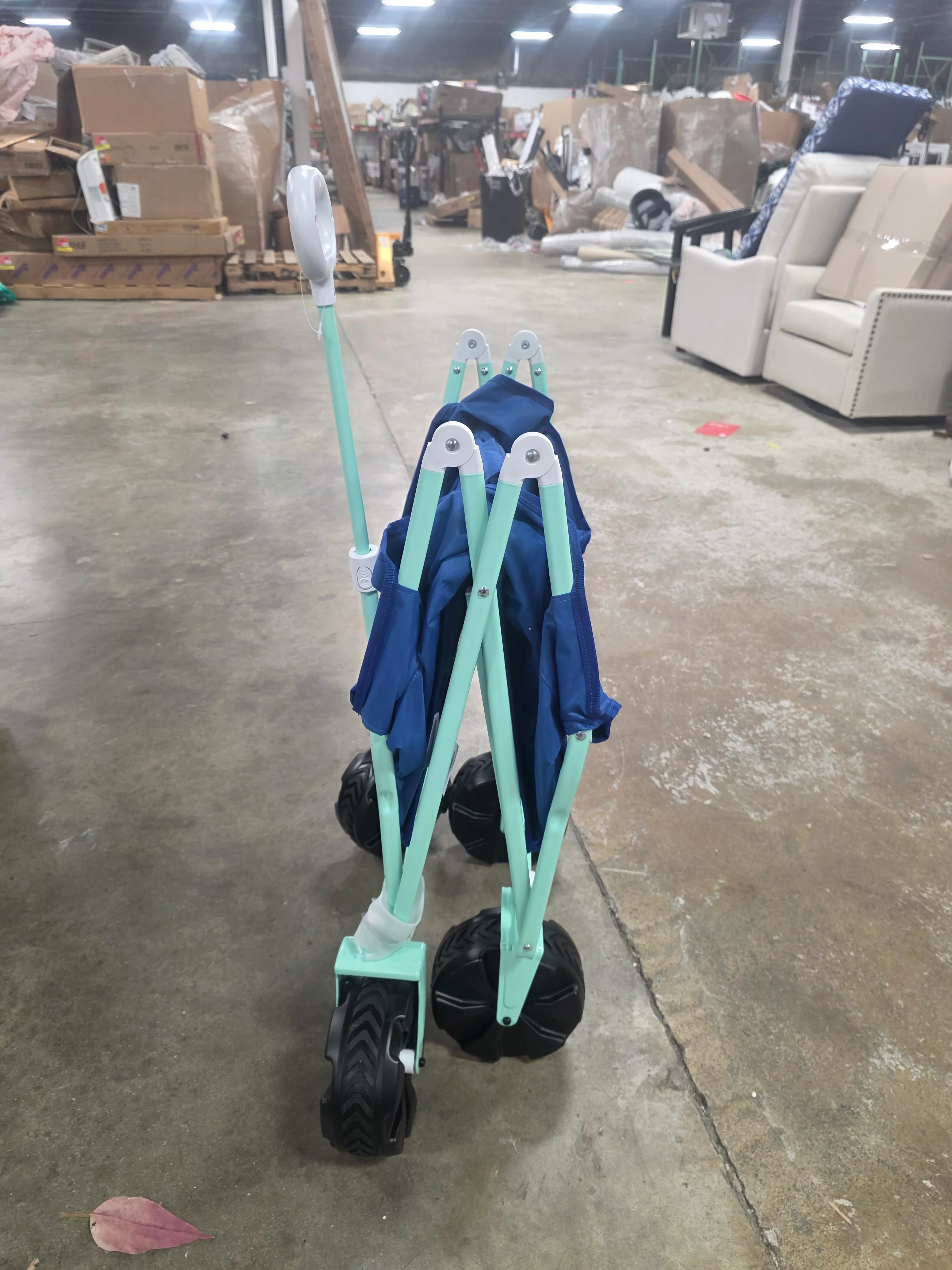 Flat Folding Wagon without Cargo Net - Image 6