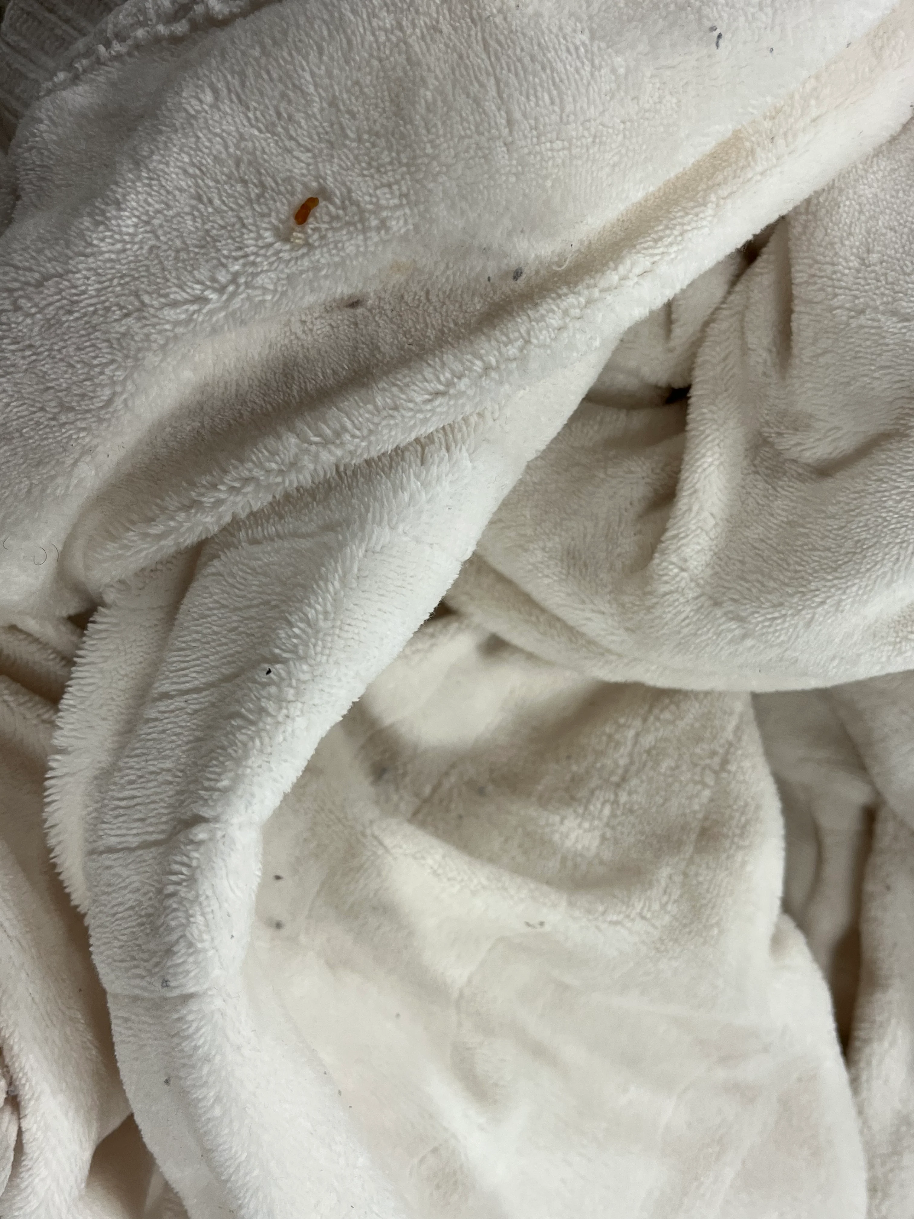 Fleece Heated Queen Blanket Queen 84"x90" in ivory - Image 6