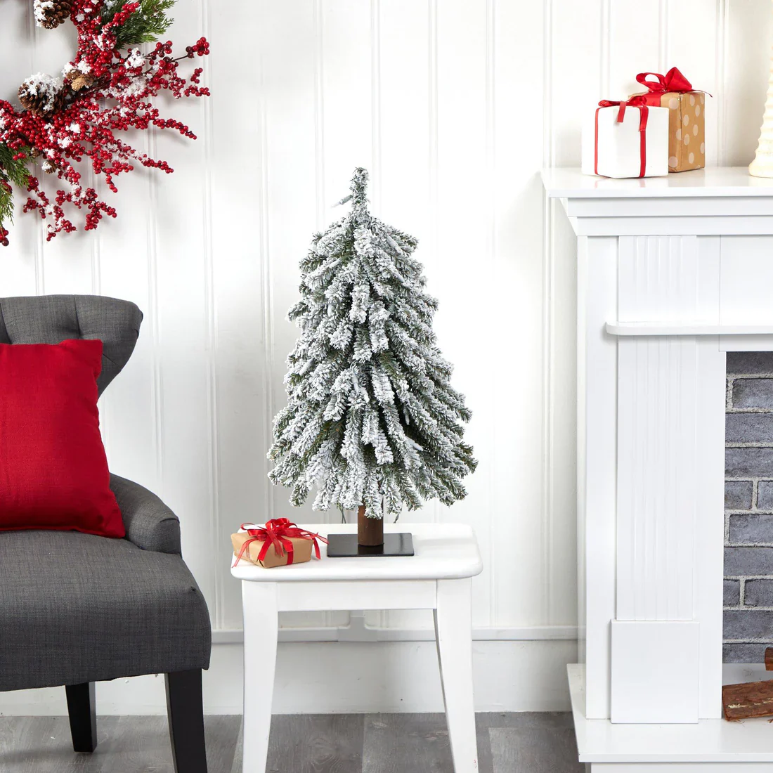Flocked Grand Alpine Artificial Christmas Tree with 35 Clear Lights and 111 Bendable Branches on Natural Trunk - Image 2