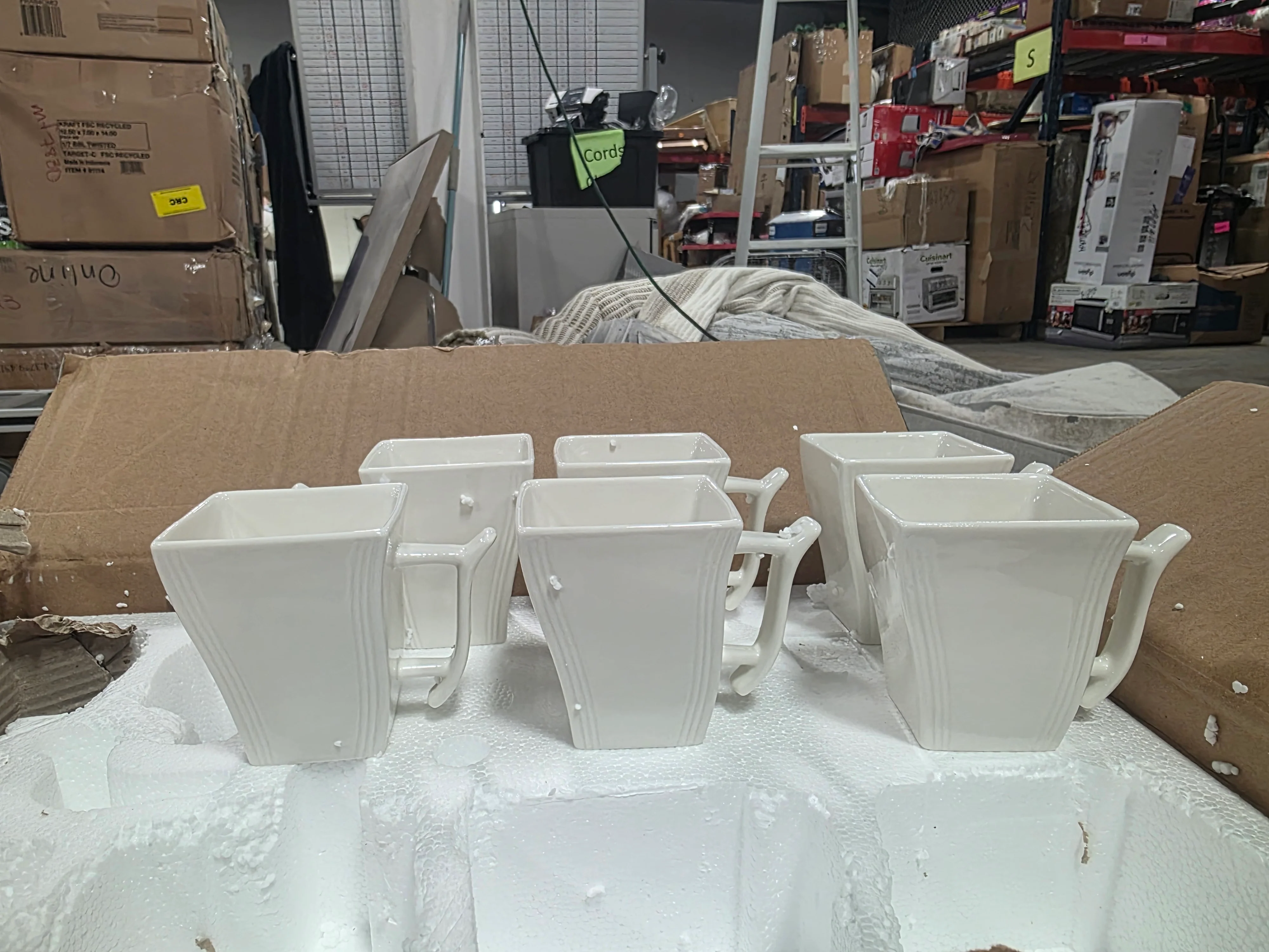 Flora 30 Piece Porcelain China Dinnerware Set - Service for 6 - Image 7