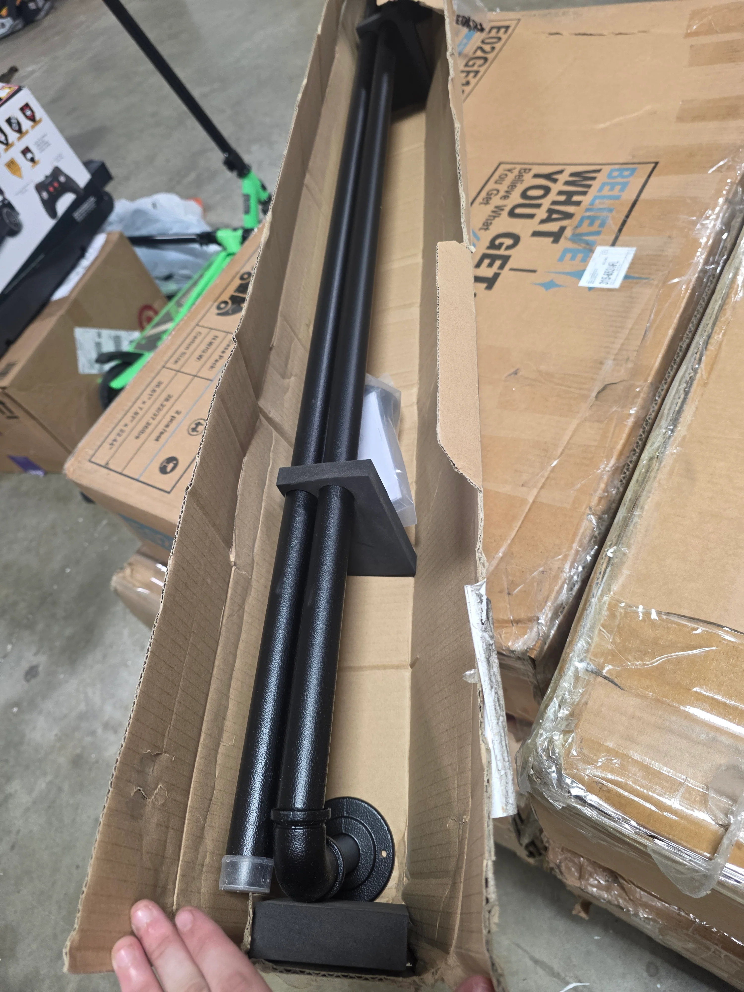 French Pipe Curtain Rod - Image 4