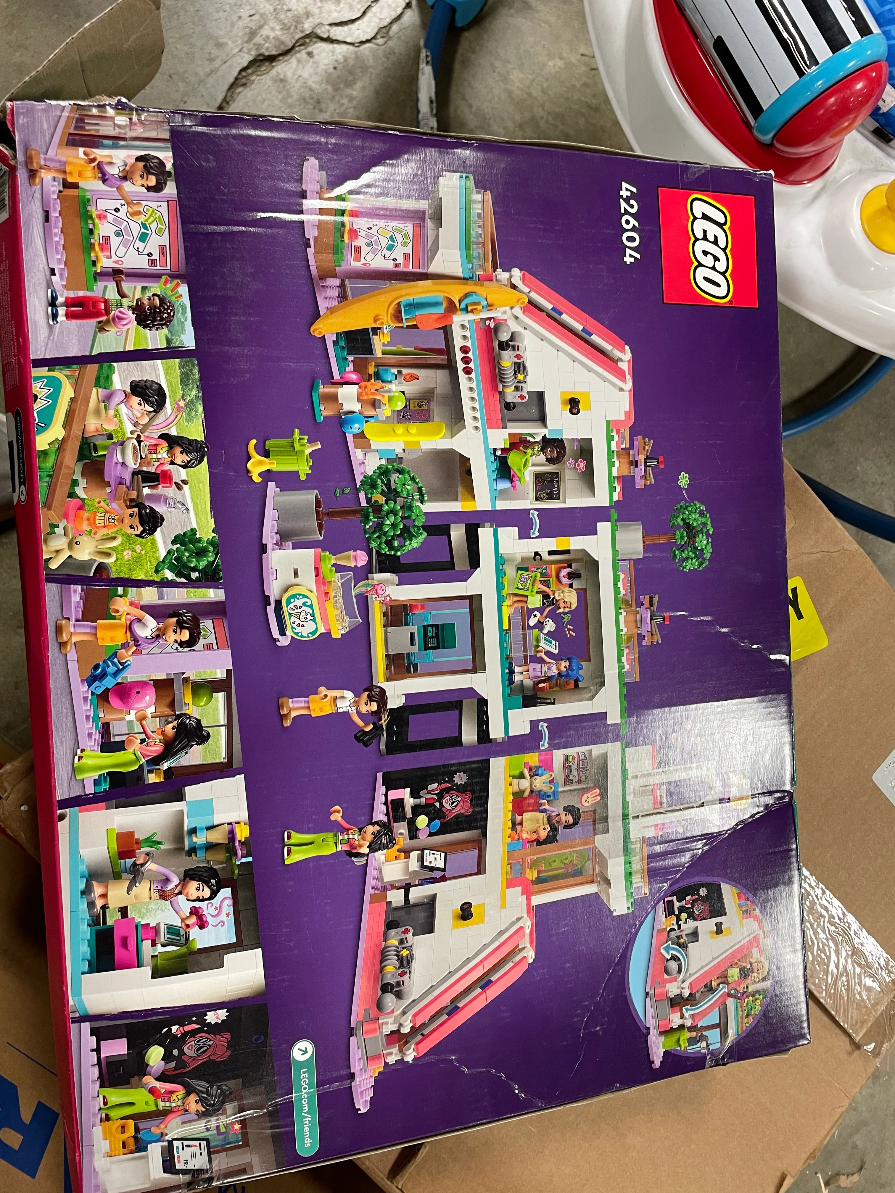 Lego Friends Heartlake City Shopping Mall Toy - Image 6