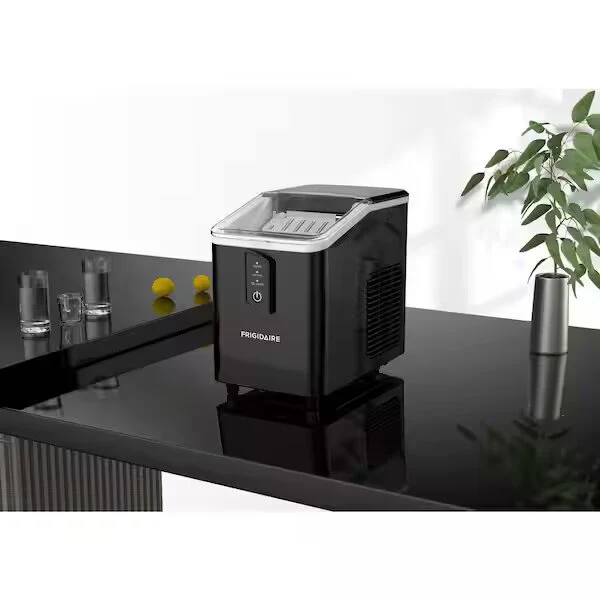 Frigidaire Bullet Ice Maker - Image 5