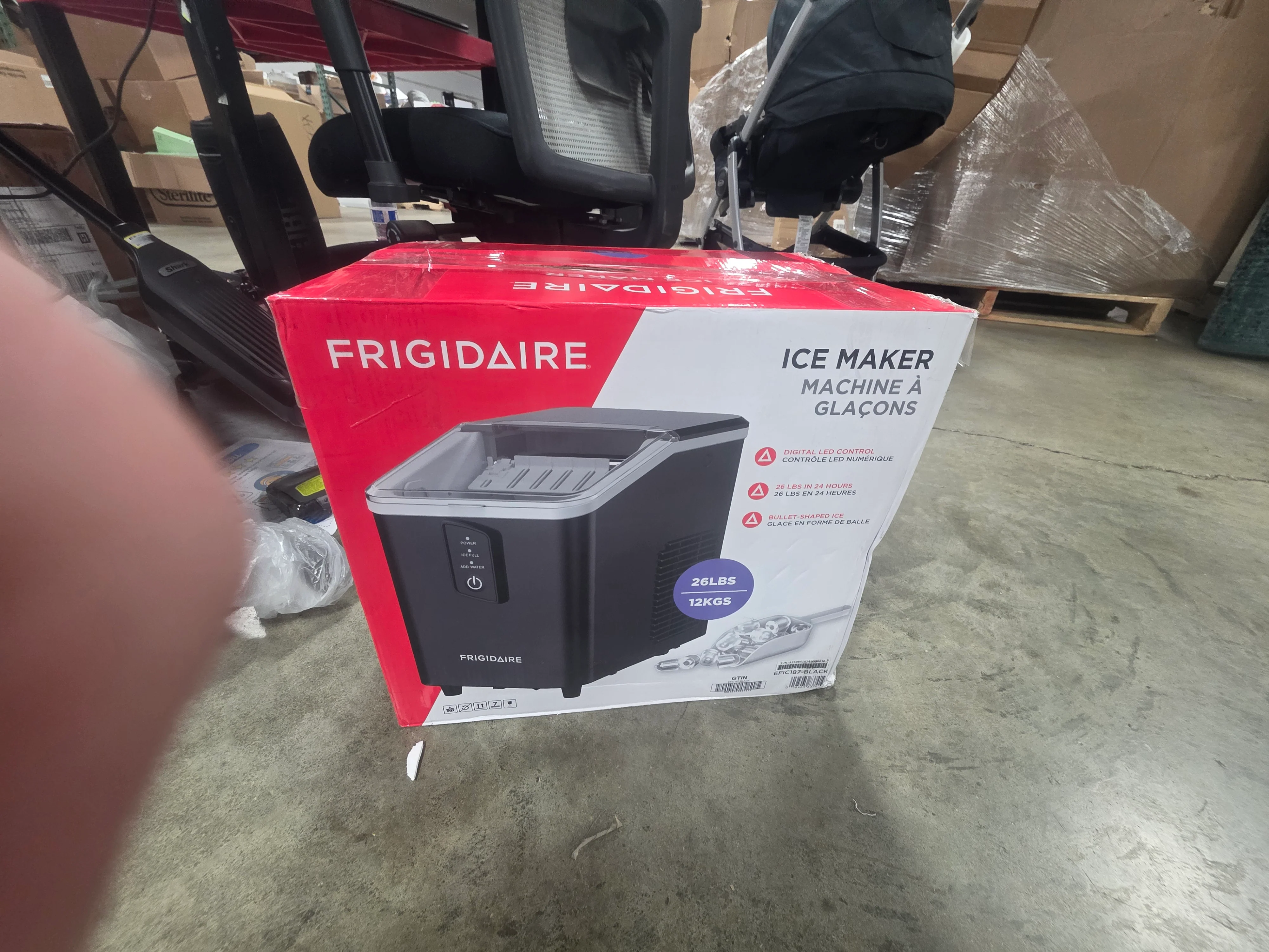 Frigidaire Bullet Ice Maker - Image 8