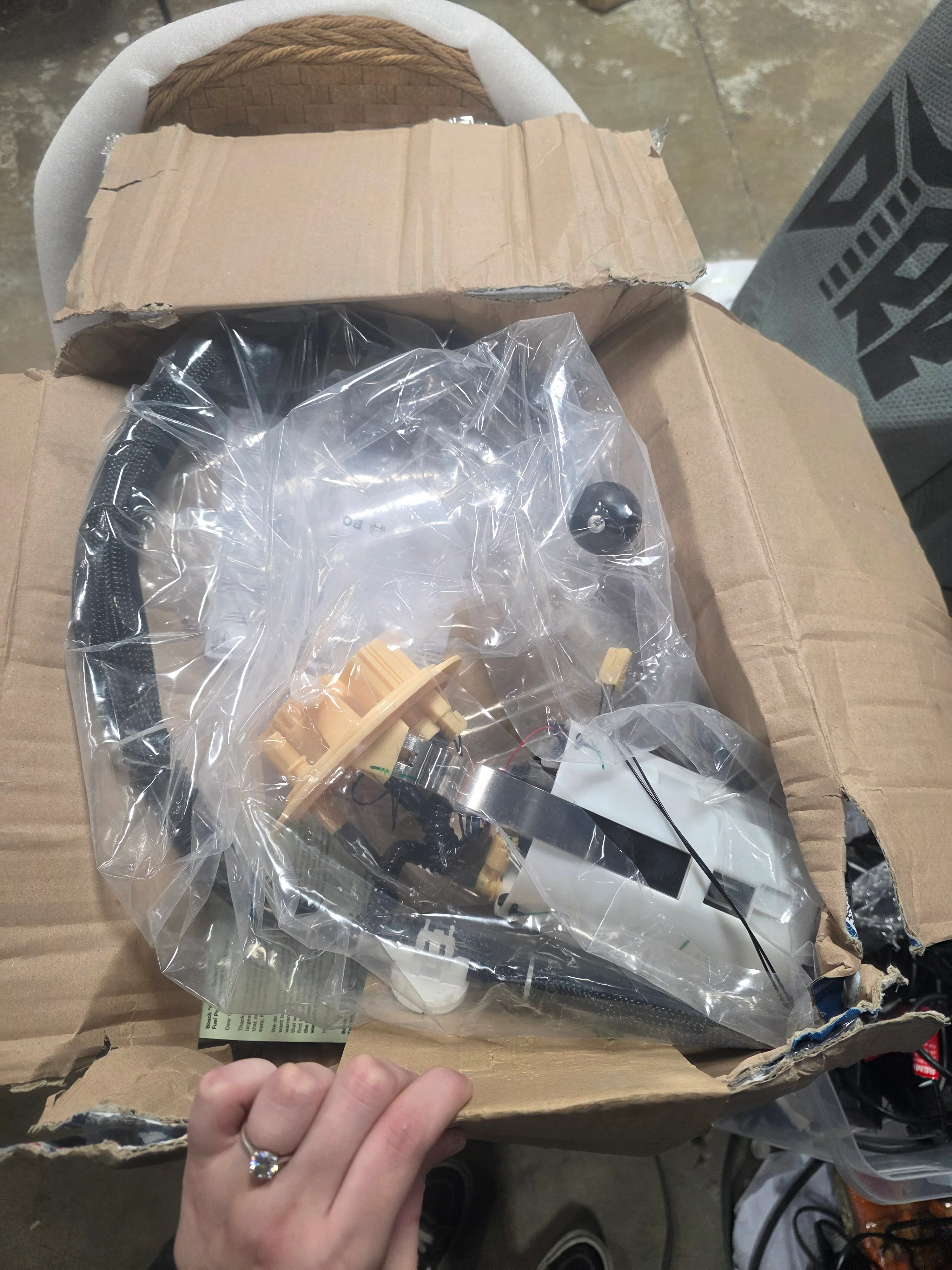Fuel Pump Unit Assembly - Image 2
