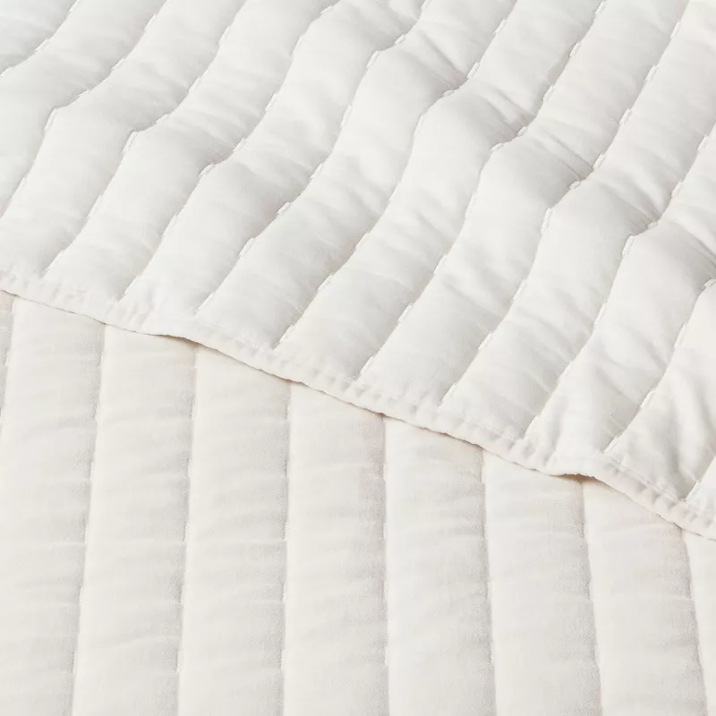 Full/Queen Channel Stitch Velvet Quilt Cream - Image 2