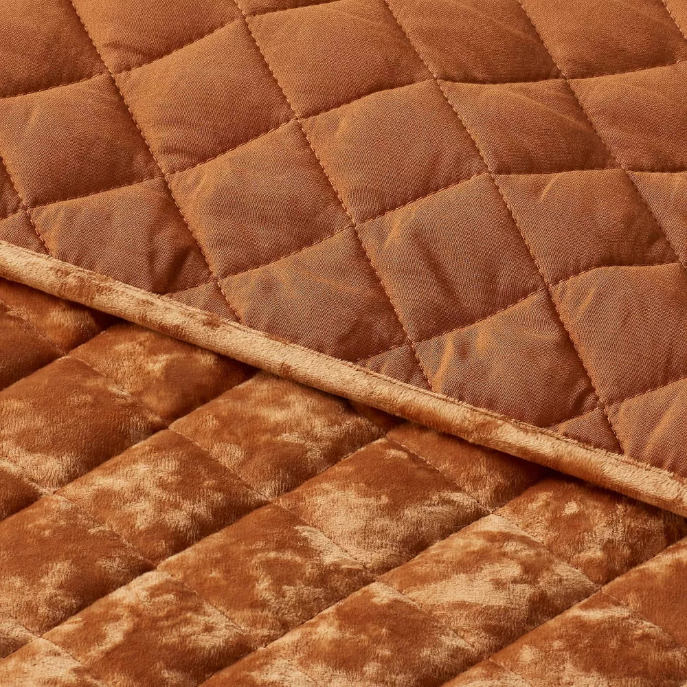 Luxe Diamond Stitch Velvet Quilt Camel Full/Queen - Image 2