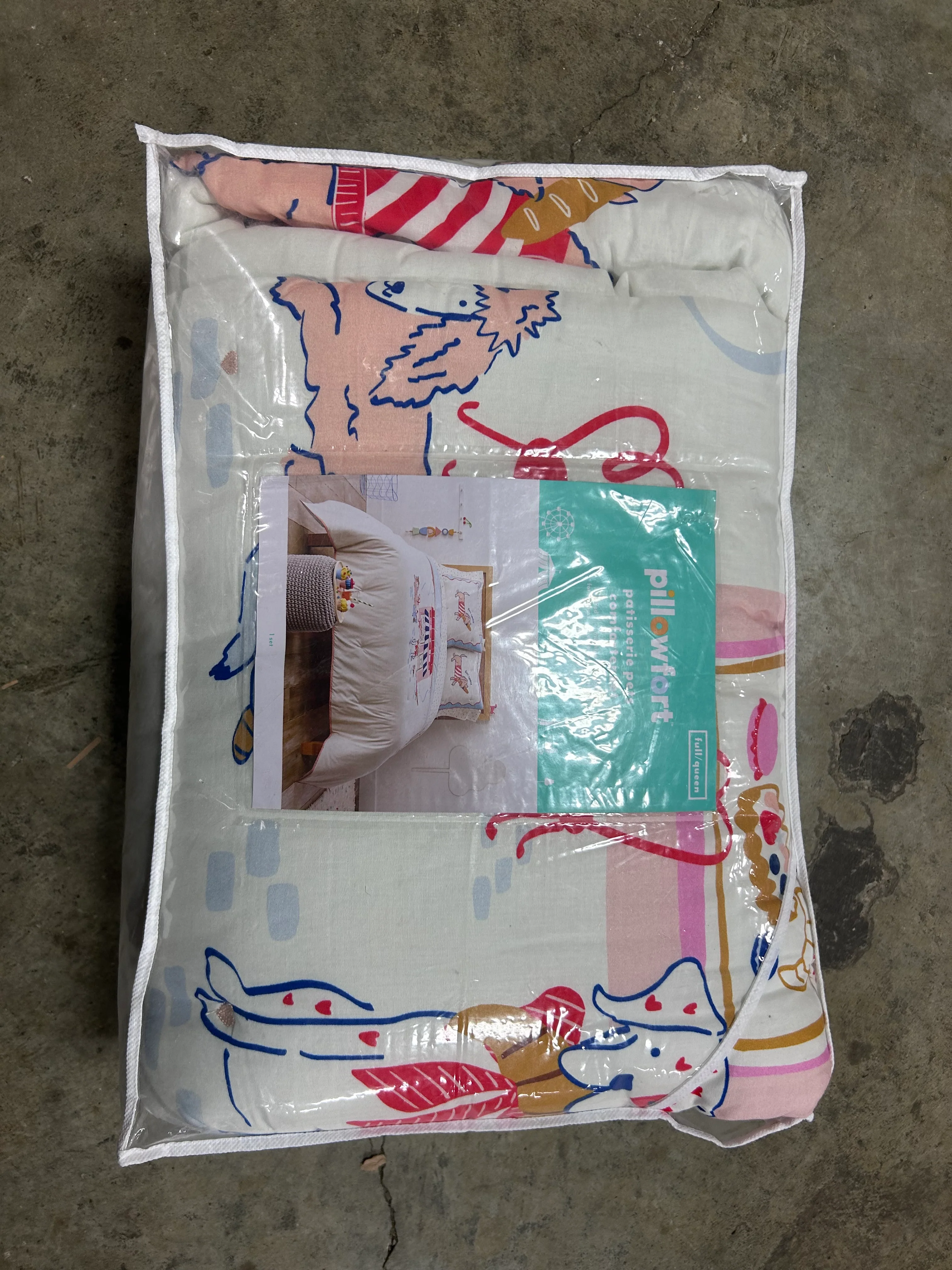 Patisserie Scene Kids' Comforter Set Full/Queen - Image 6