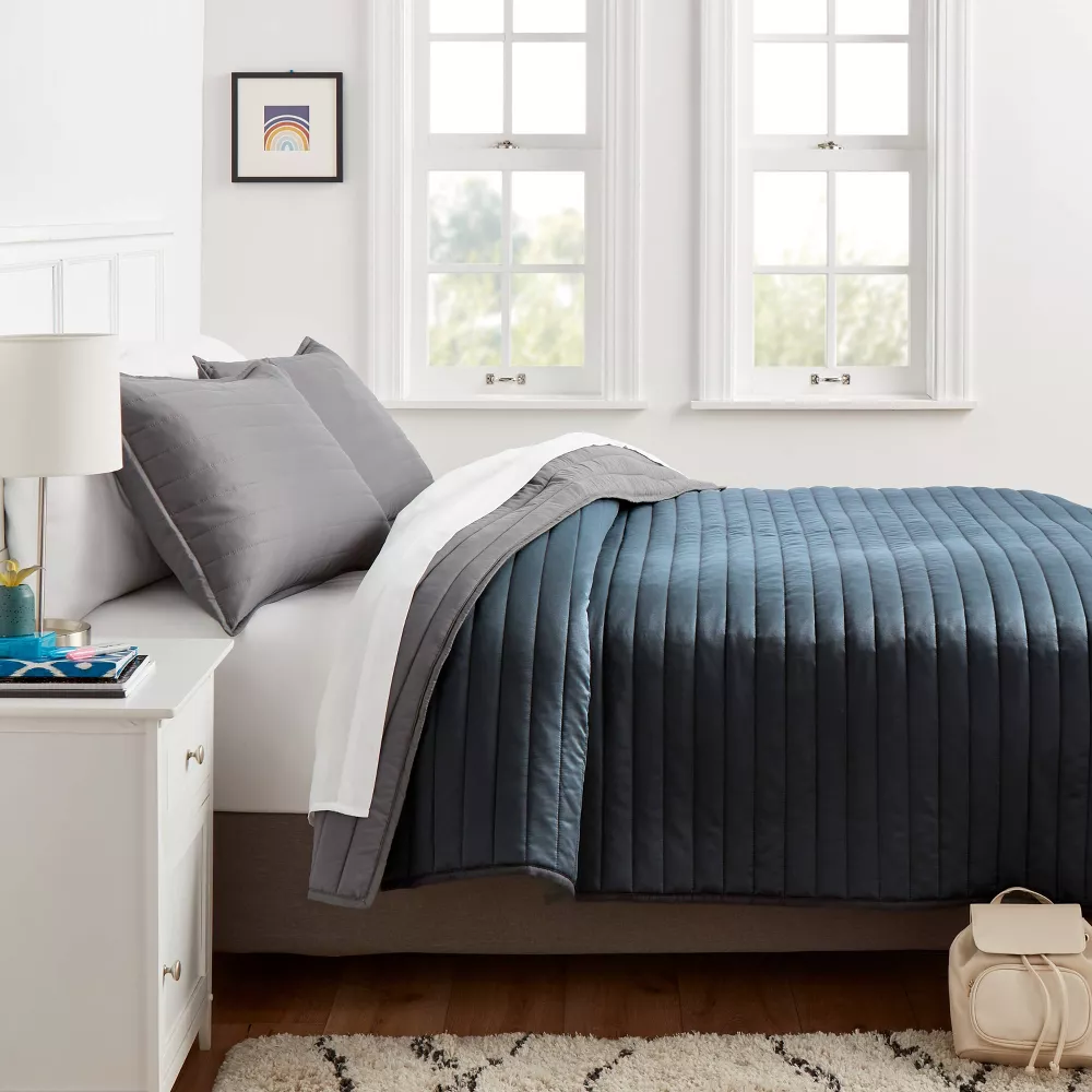 Full/Queen Satin Quilt Dark Gray - Image 3