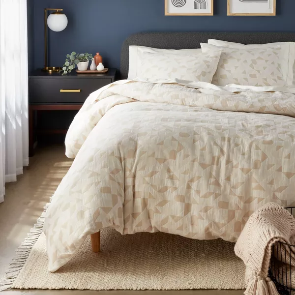 Geo Matelasse Duvet Cover and Sham Set - Full/Queen - Image 5