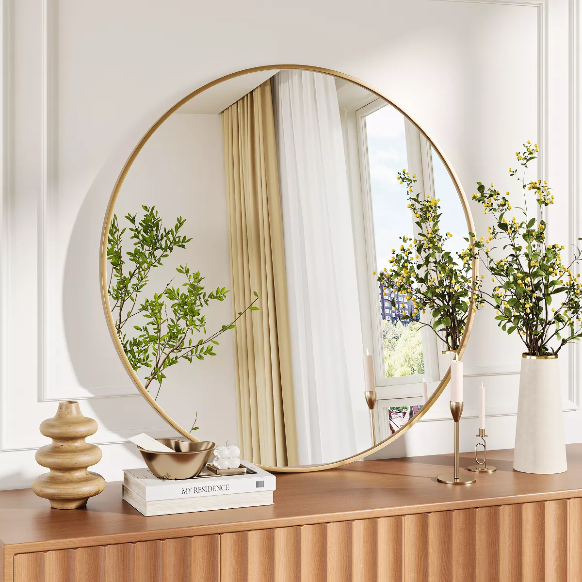 Gold Round Mirror - SHOWROOM ITEM