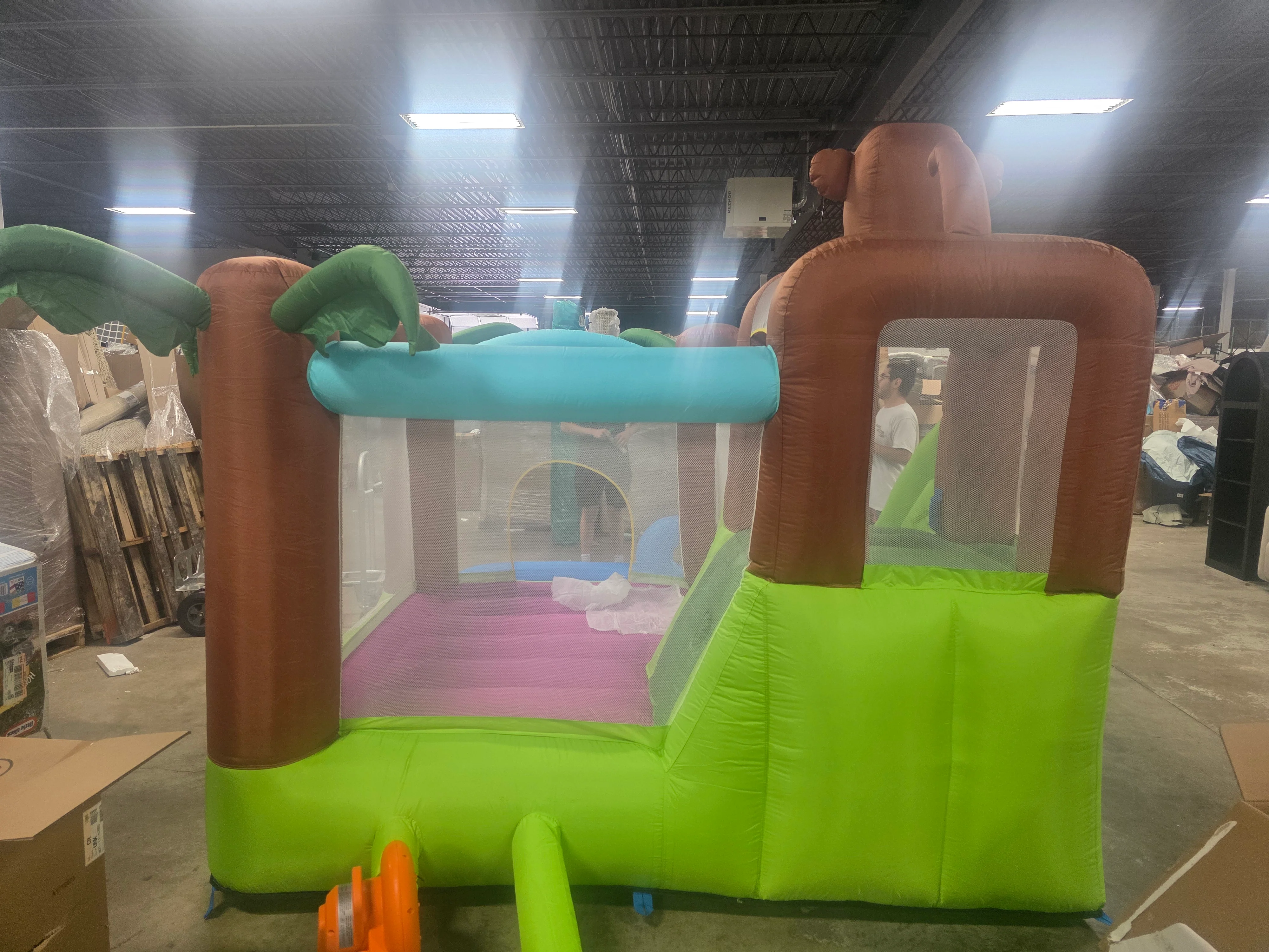 Monkey island Mega Waterpark With Blower - Image 5