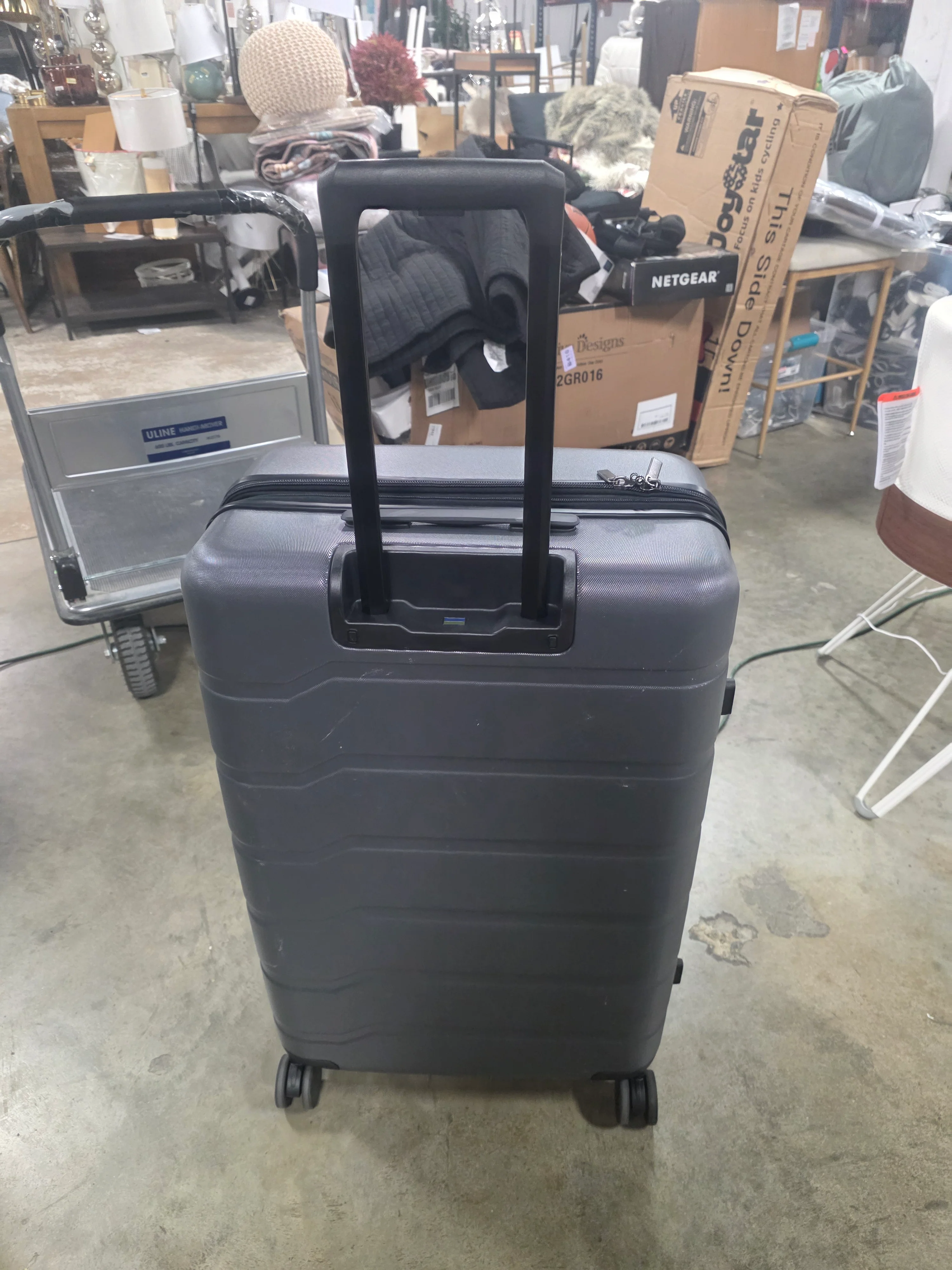 Hardside Medium Checked Suitcase - Image 8