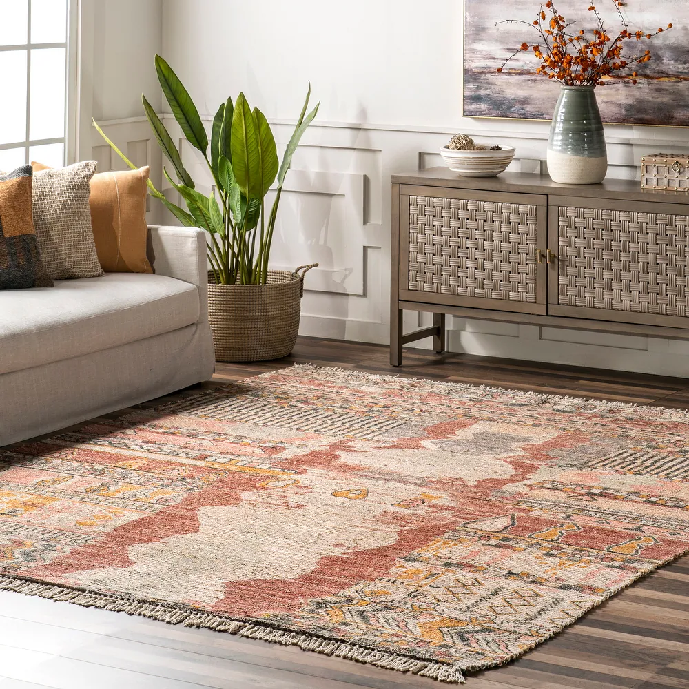 Hermina Southwestern Tasseled Area Rug - 5' x 8' - Multicolor - Image 3