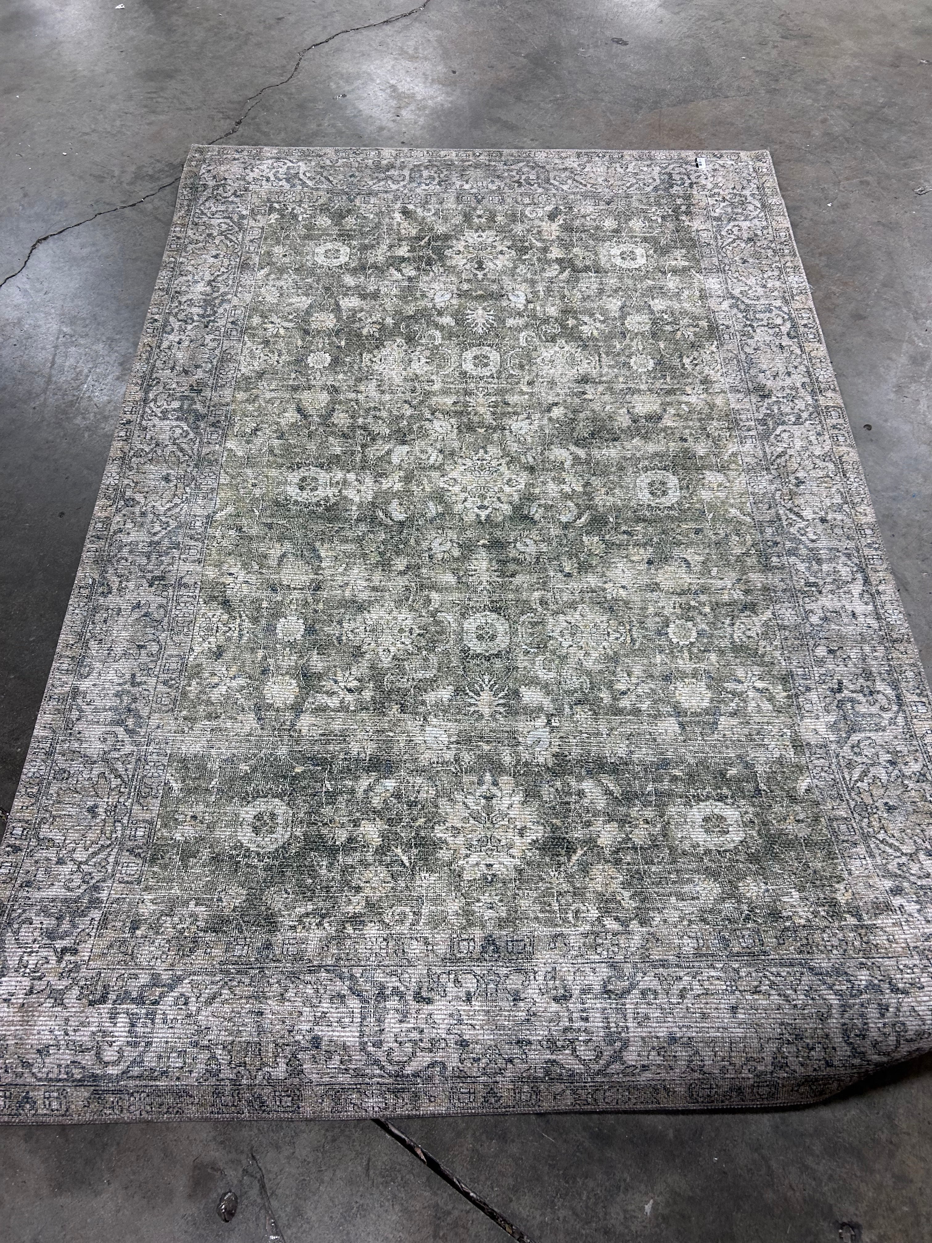 Hillstone Collection Elinda Traditional Vintage Medallion Area Rug, 4' x 6', Green - Image 6