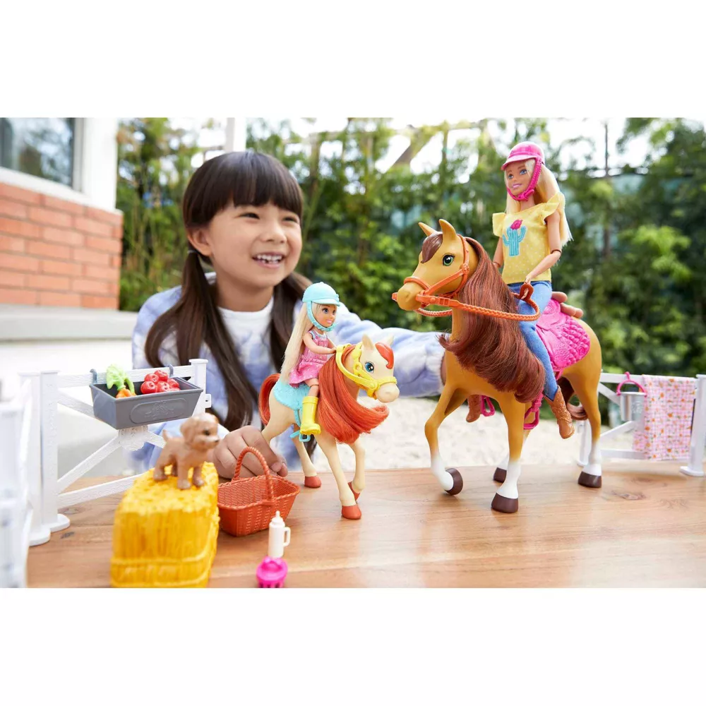 Hugs 'N' Horses Playset - Image 4