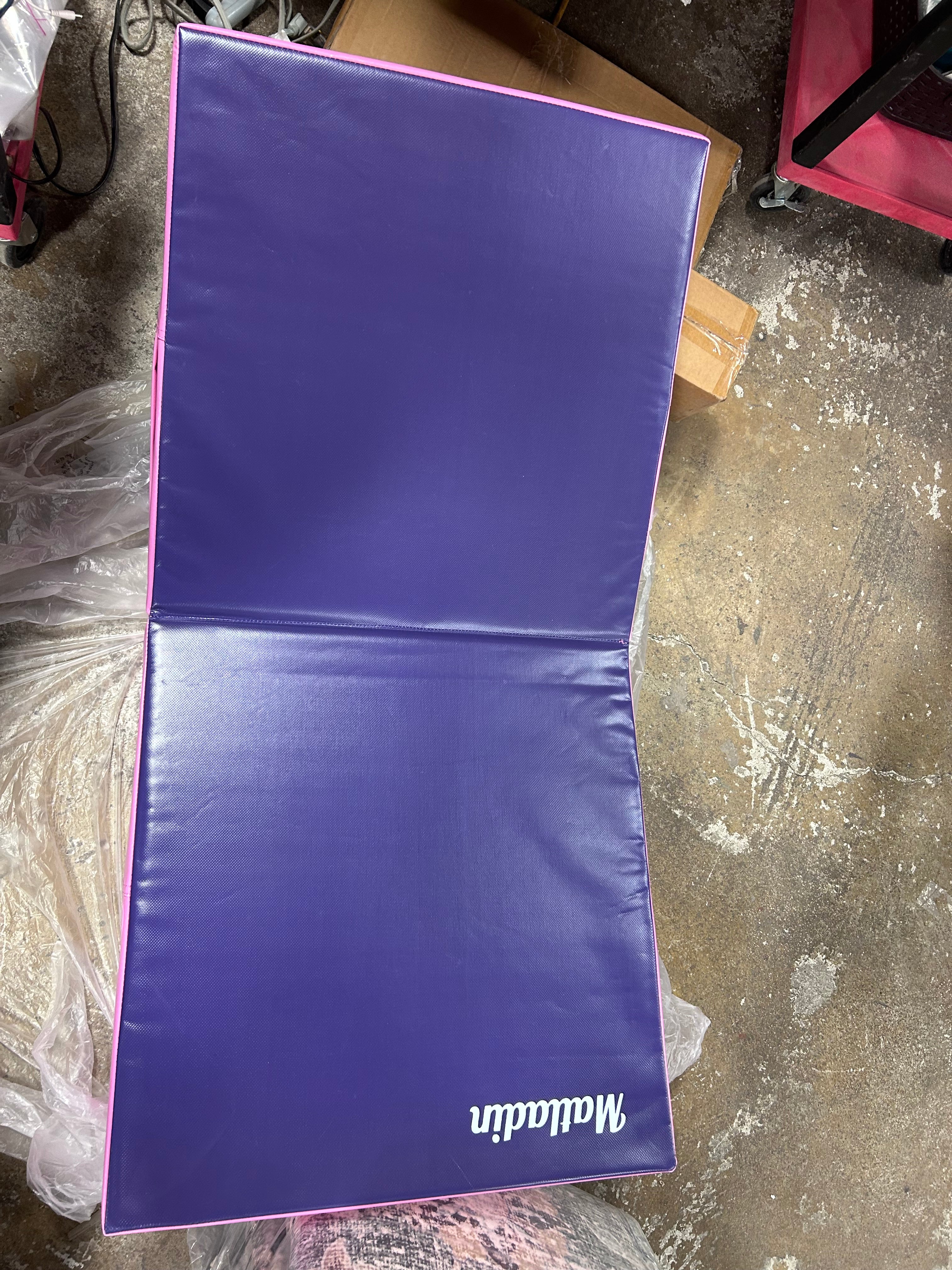 Incline Gymnastics Wedge Folding Gymnastics Mat - Image 8