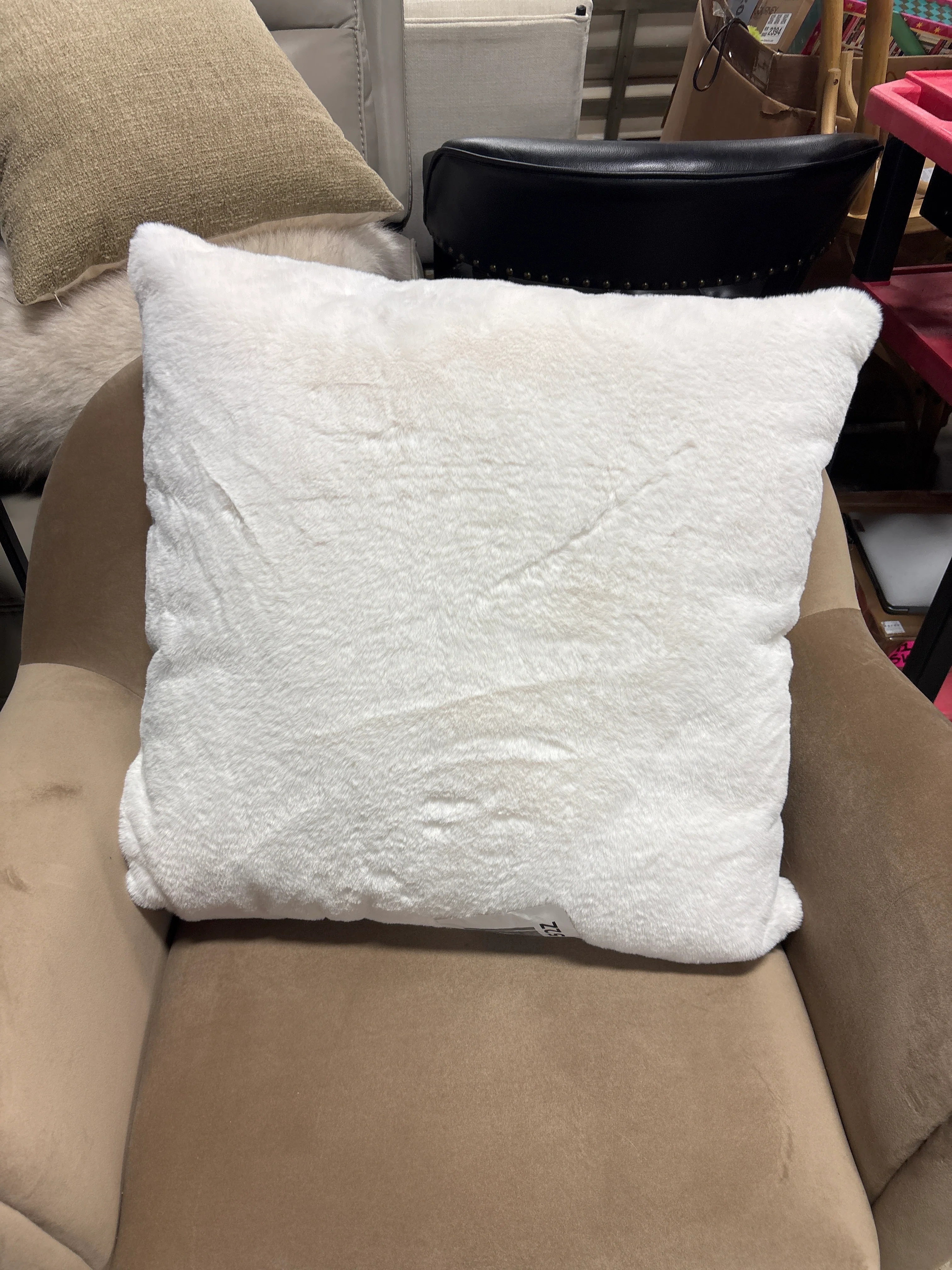 Juicy Couture Ultraplush Faux Fur Reversible Decorative Throw Pillow SHOWROOM ITEM - Image 2