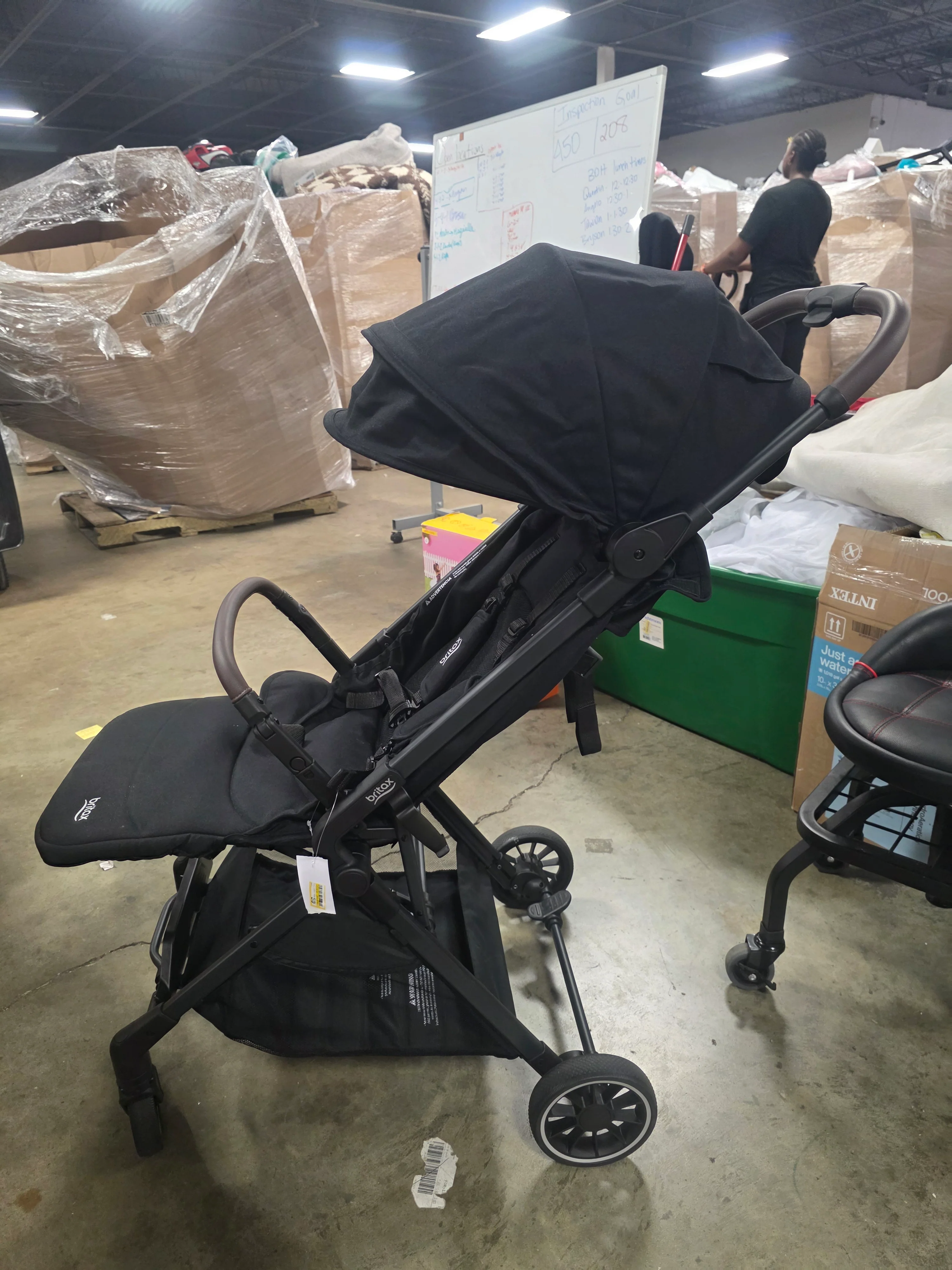 Juniper Compact Stroller, Lightweight Fold-and-Go Design - Raven Black - Image 8